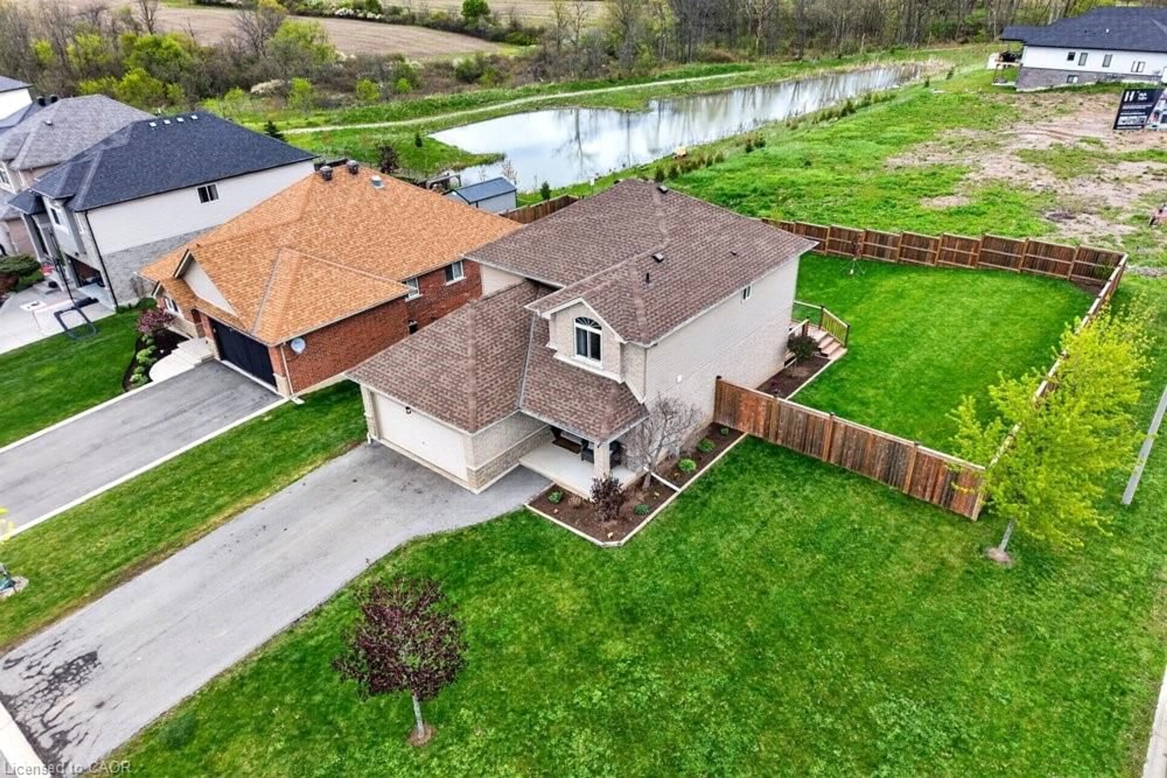 A pic from outside/outdoor area/front of a property/back of a property/a pic from drone, water/lake/river/ocean view for 1 Hudson Dr, Cayuga Ontario N0A 1E0