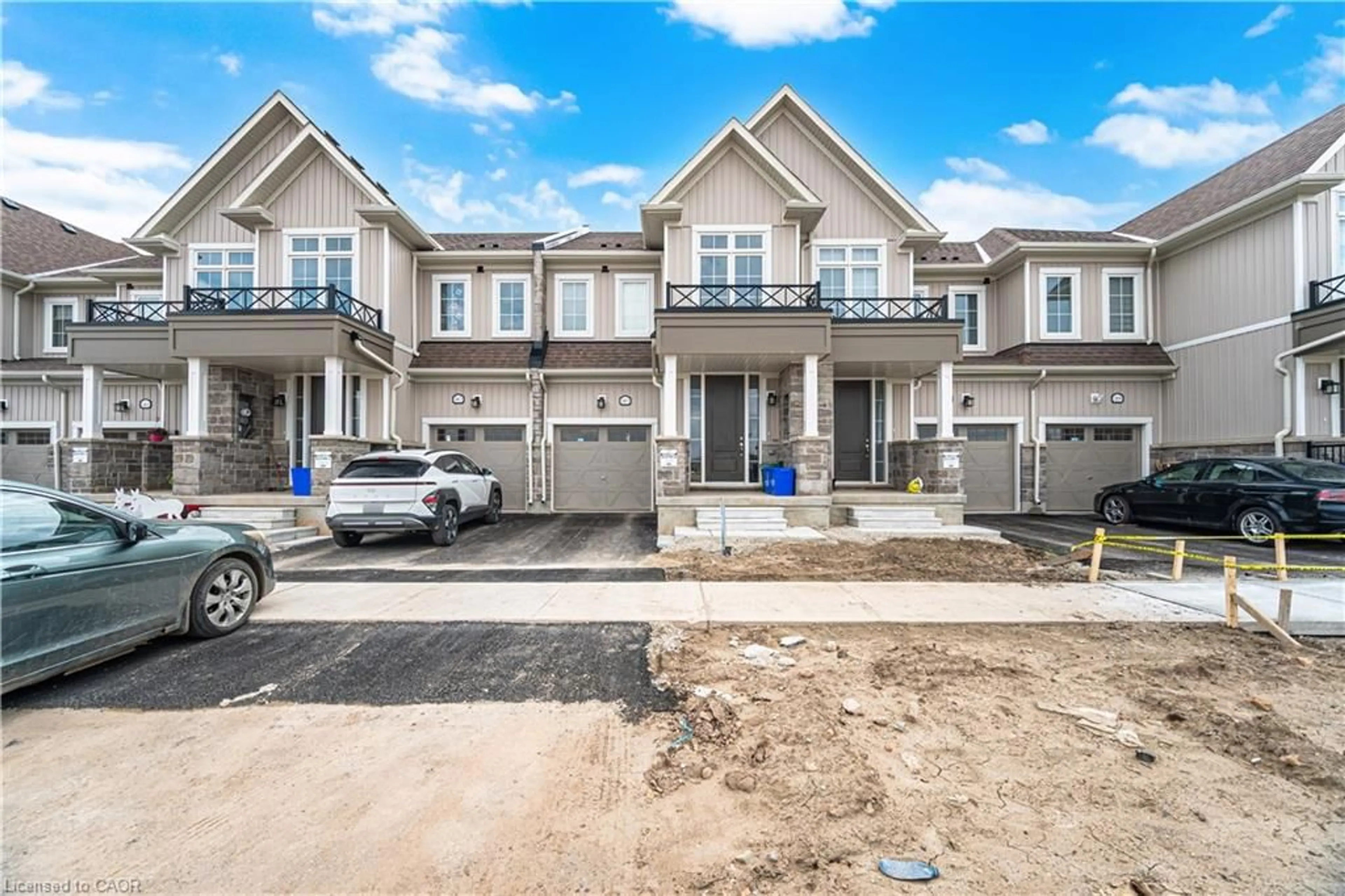 Unknown for 165 Gear Ave, Erin Ontario N0B 1T0