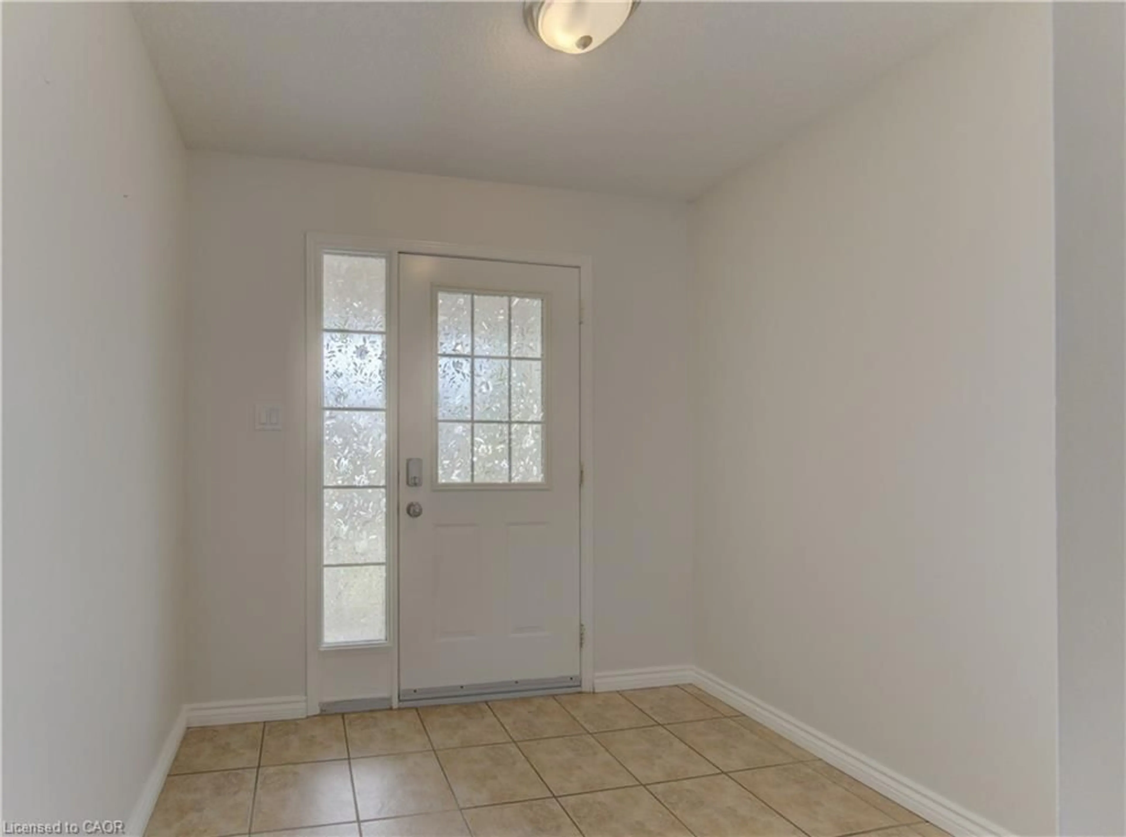 Indoor entryway for 435 Speckled Alder St, Waterloo Ontario N2V 2T5
