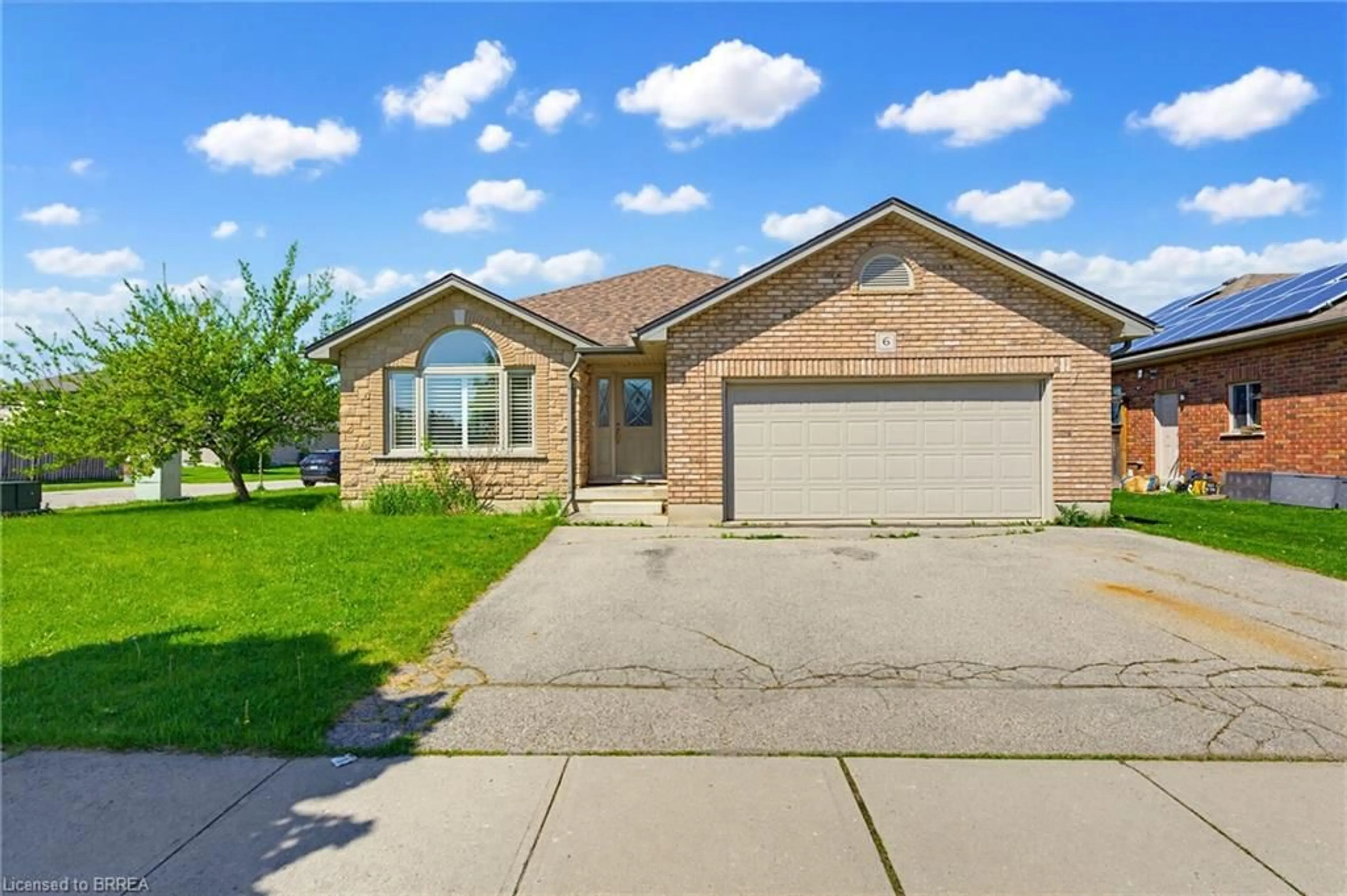 Home with brick exterior material, street for 6 General St, Brantford Ontario N3S 0A2
