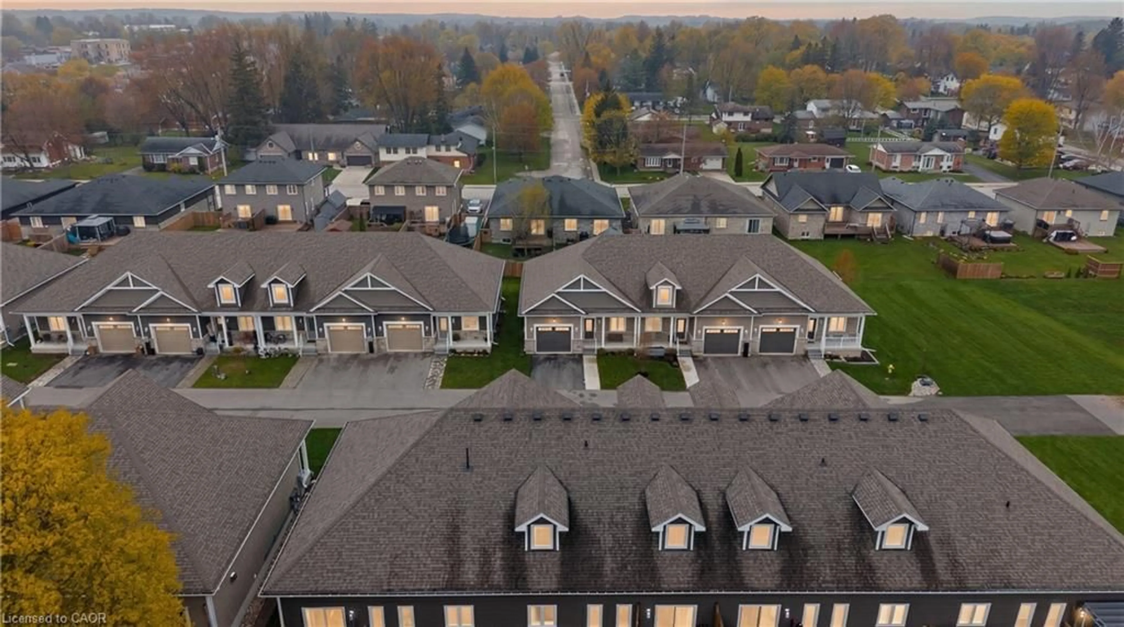 A pic from outside/outdoor area/front of a property/back of a property/a pic from drone, unknown for 24 George St #18, Harriston Ontario N0G 1Z0