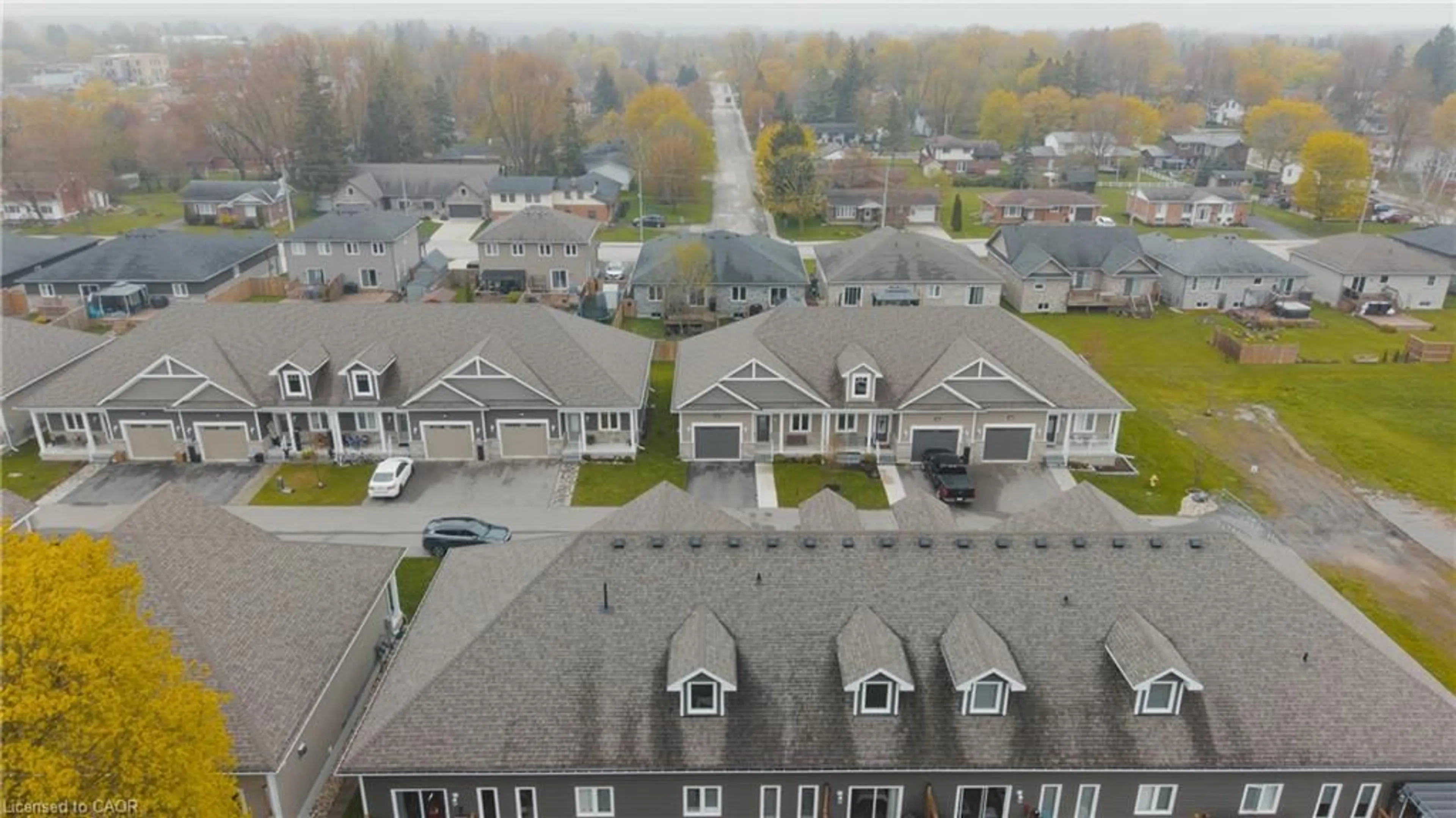 A pic from outside/outdoor area/front of a property/back of a property/a pic from drone, unknown for 24 George St #18, Harriston Ontario N0G 1Z0