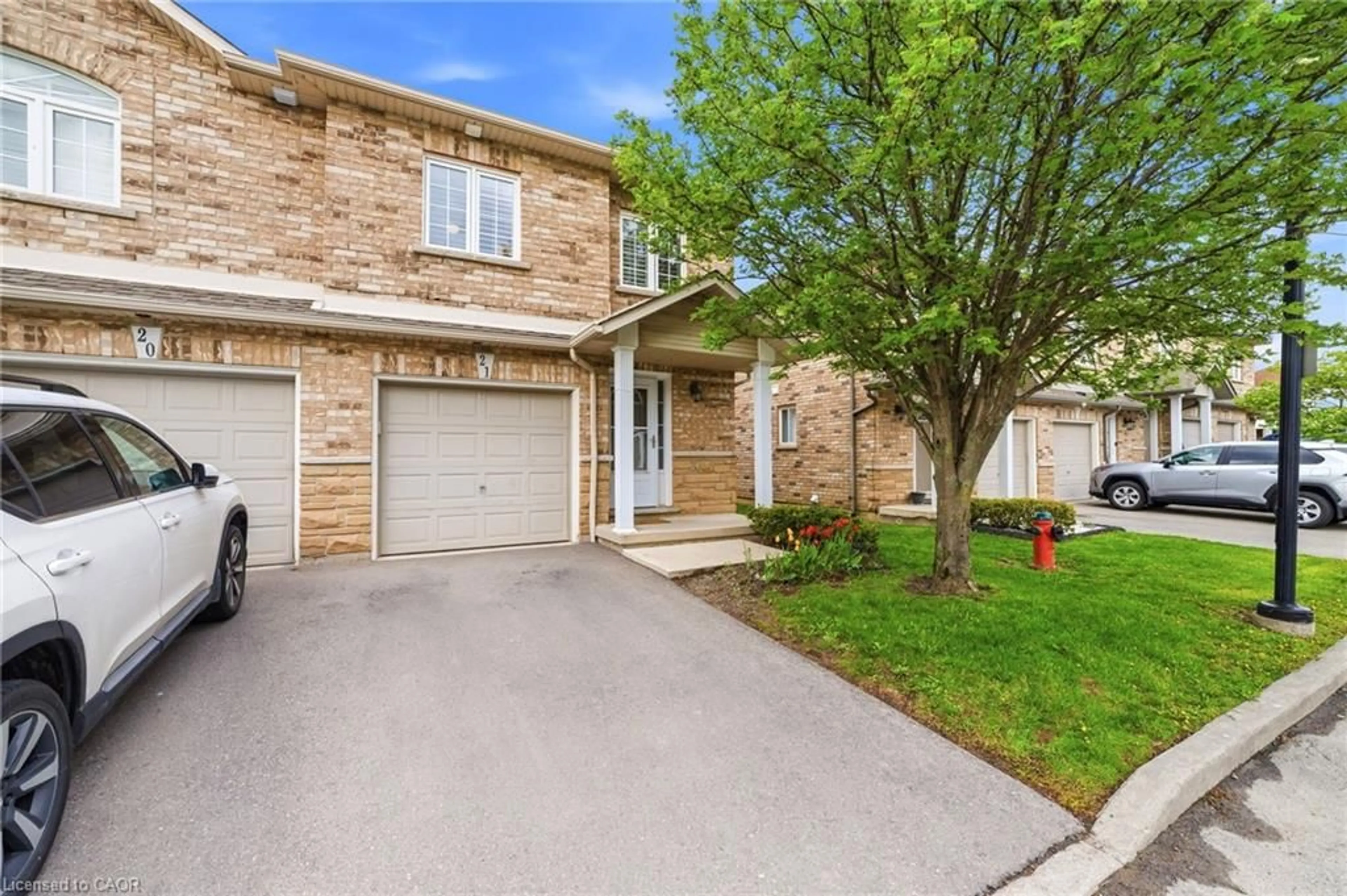 A pic from outside/outdoor area/front of a property/back of a property/a pic from drone, street for 1771 Upper Wentworth St #21, Hamilton Ontario L9B 2Y2