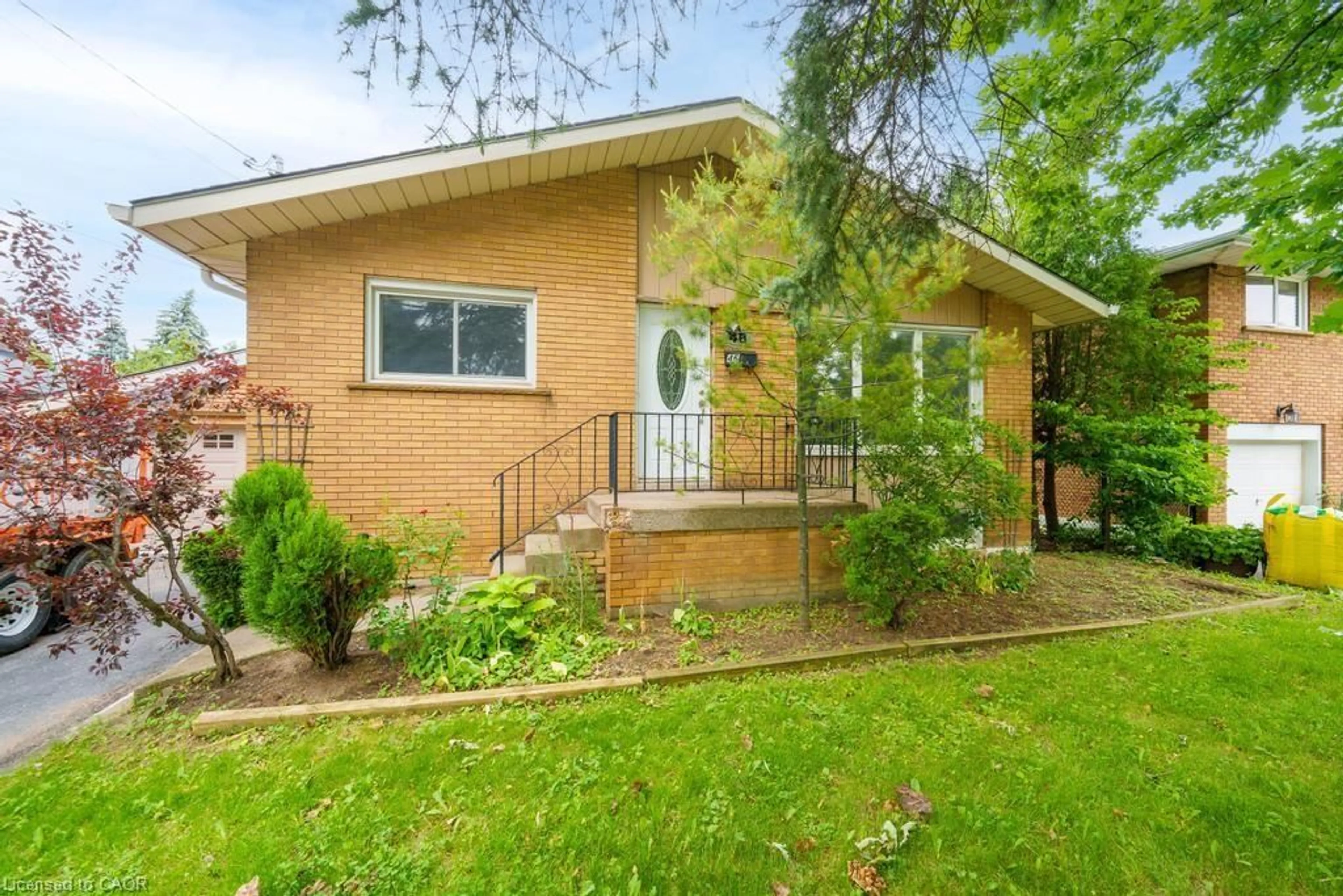 Home with brick exterior material, street for 46 Sanatorium Rd, Hamilton Ontario L9C 1Y2
