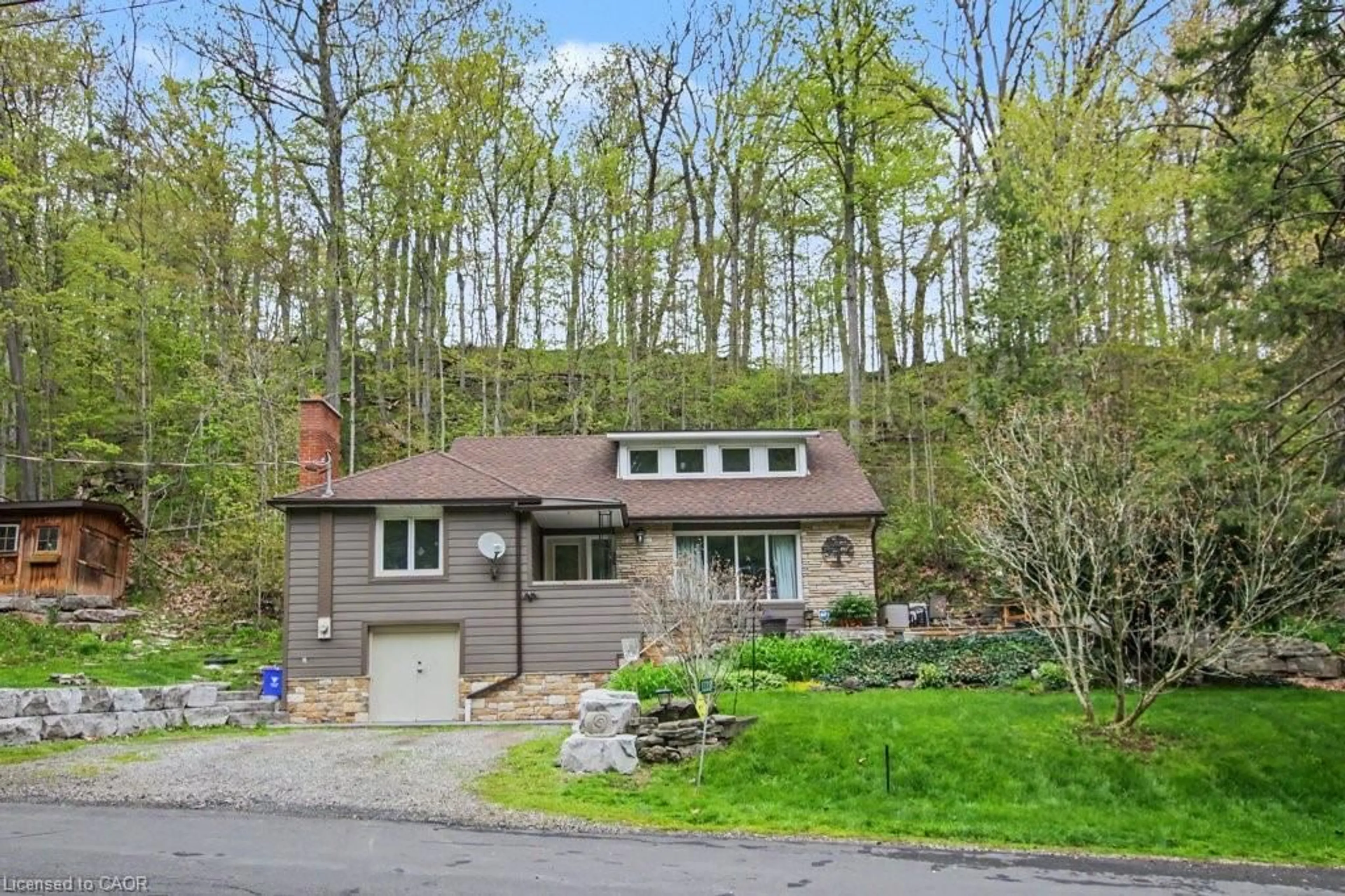 Unknown for 1333 Hidden Valley Rd, Burlington Ontario L7P 0T5