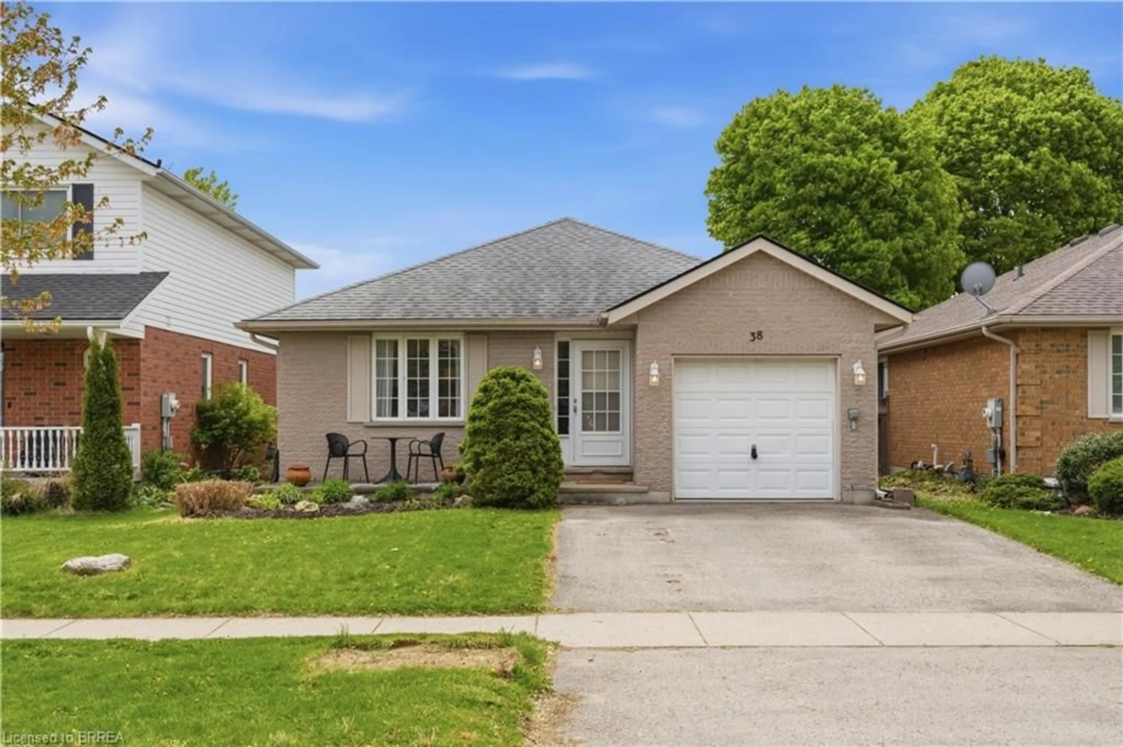 Home with brick exterior material, street for 38 Cardinal Dr, Woodstock Ontario N4T 1S9