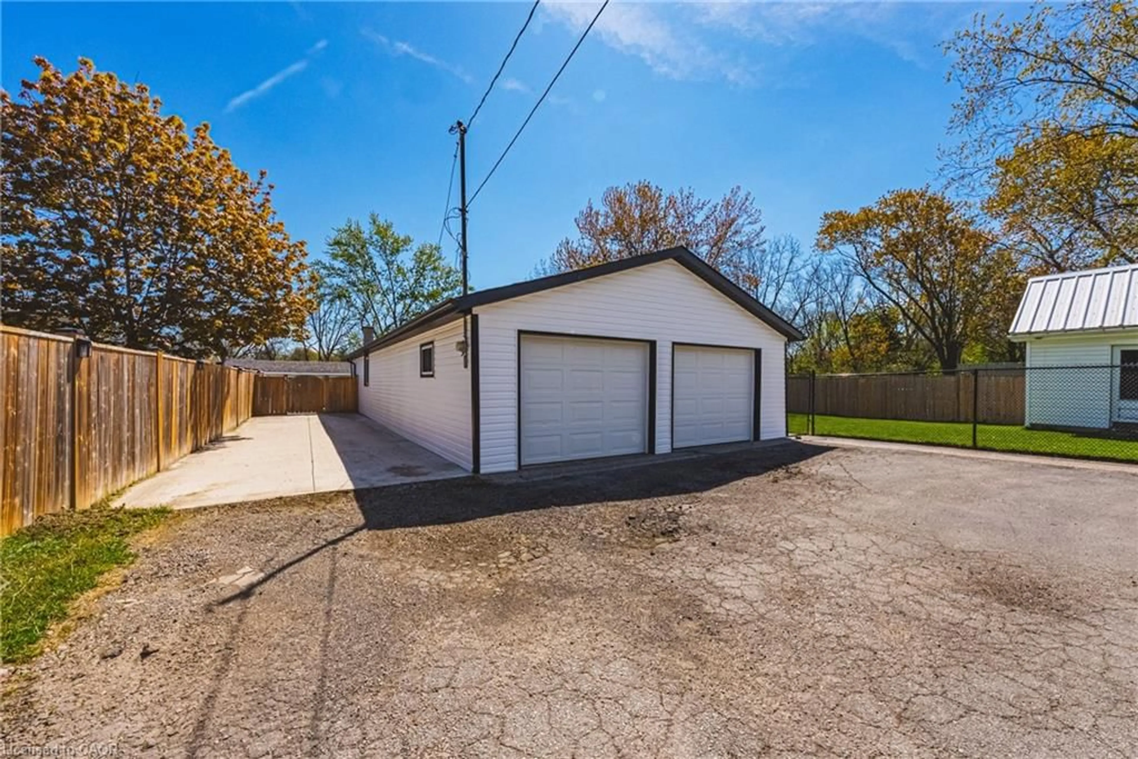 Indoor garage for 3865 Victoria Ave, Vineland Ontario L0R 2C0