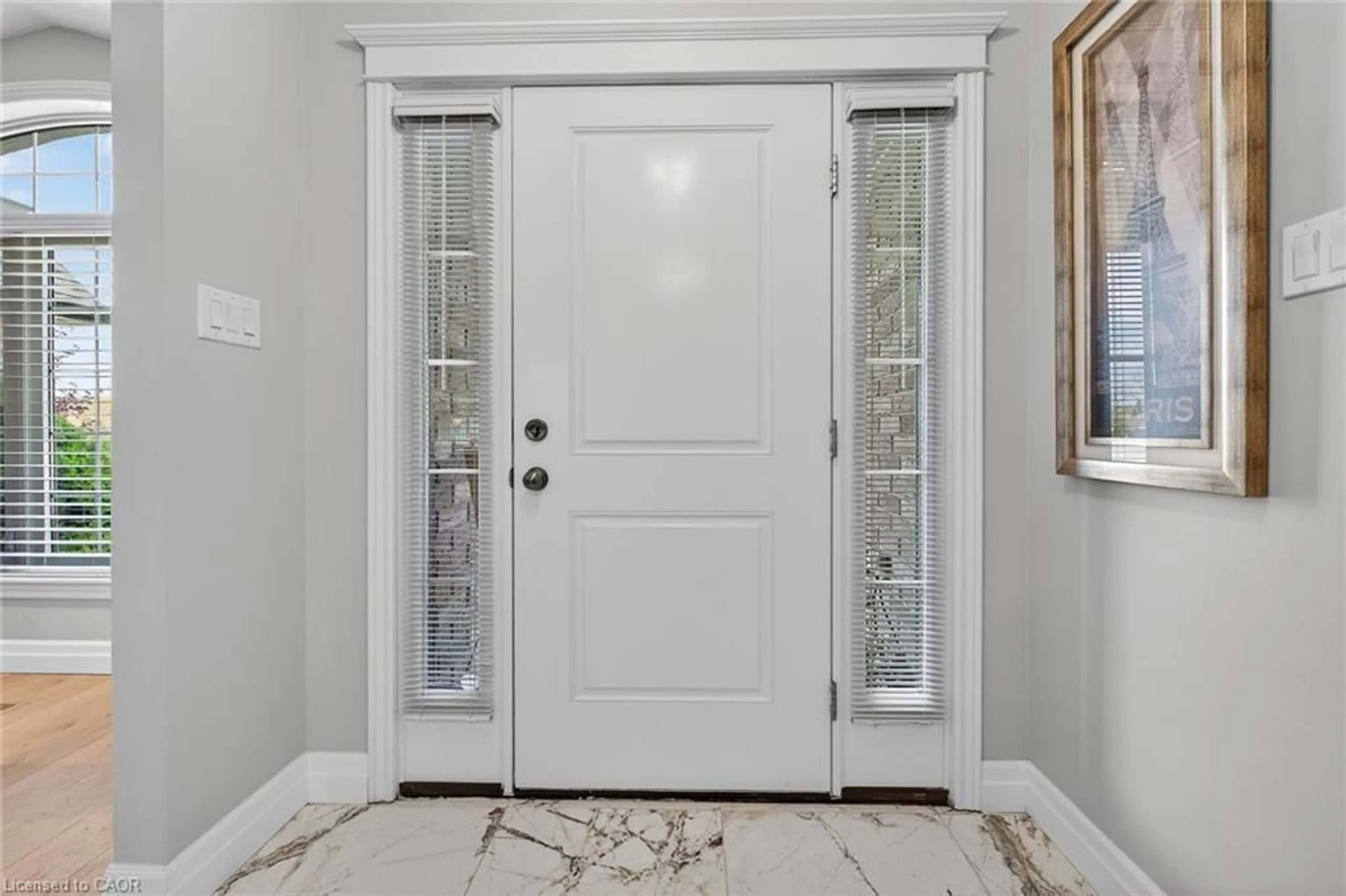 Indoor entryway for 18 Angler Ave, Port Dover Ontario N0A 1N3
