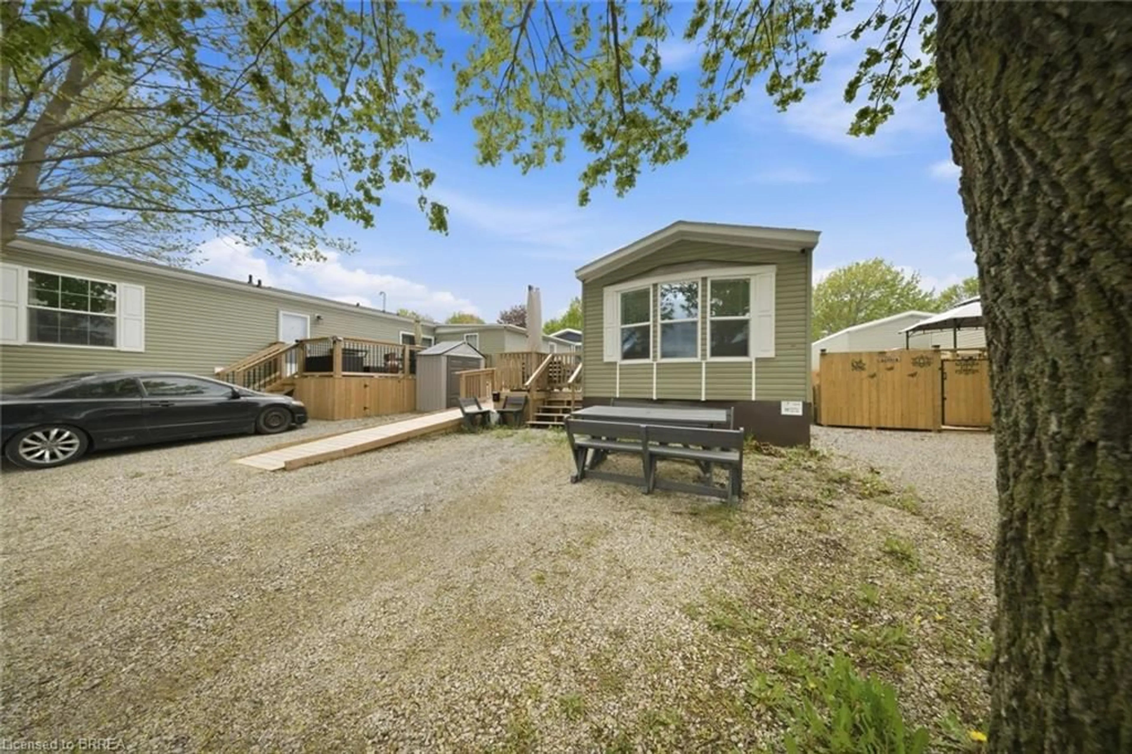Patio, street for 99 Fourth Concession Rd #614, Burford Ontario N0E 1A0