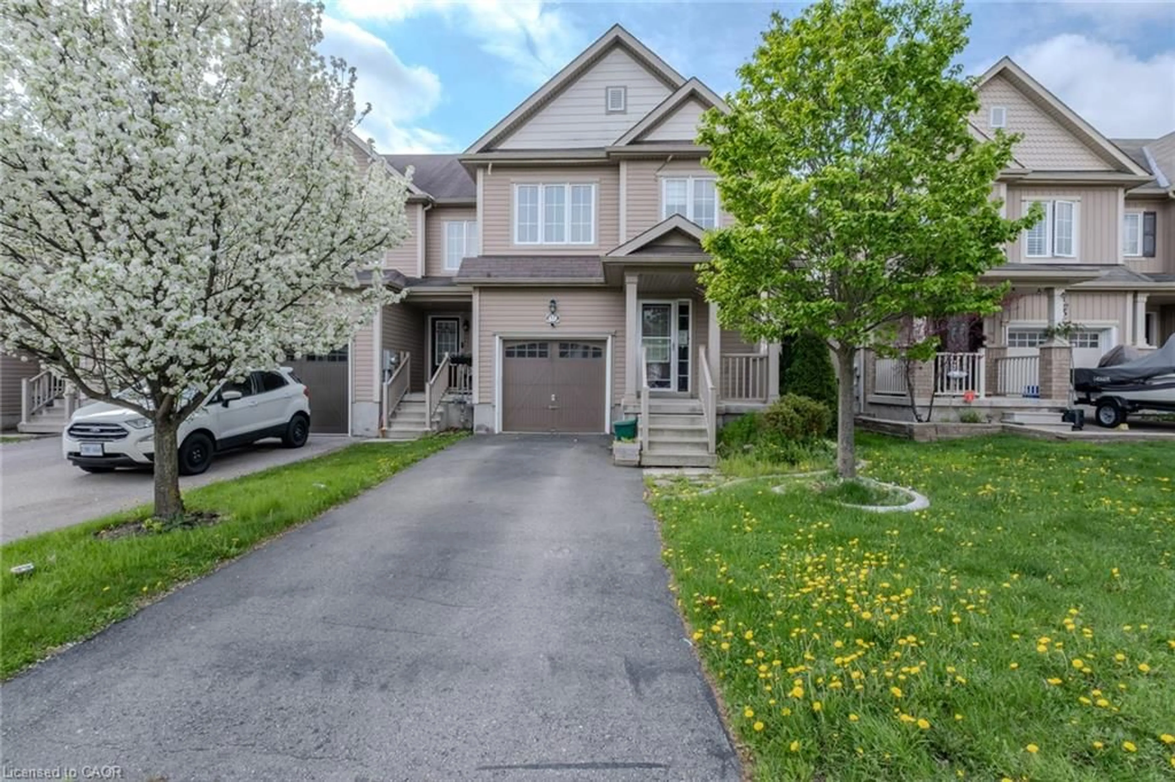 Unknown for 17 Dwyer Crt, Brantford Ontario N3T 0G8