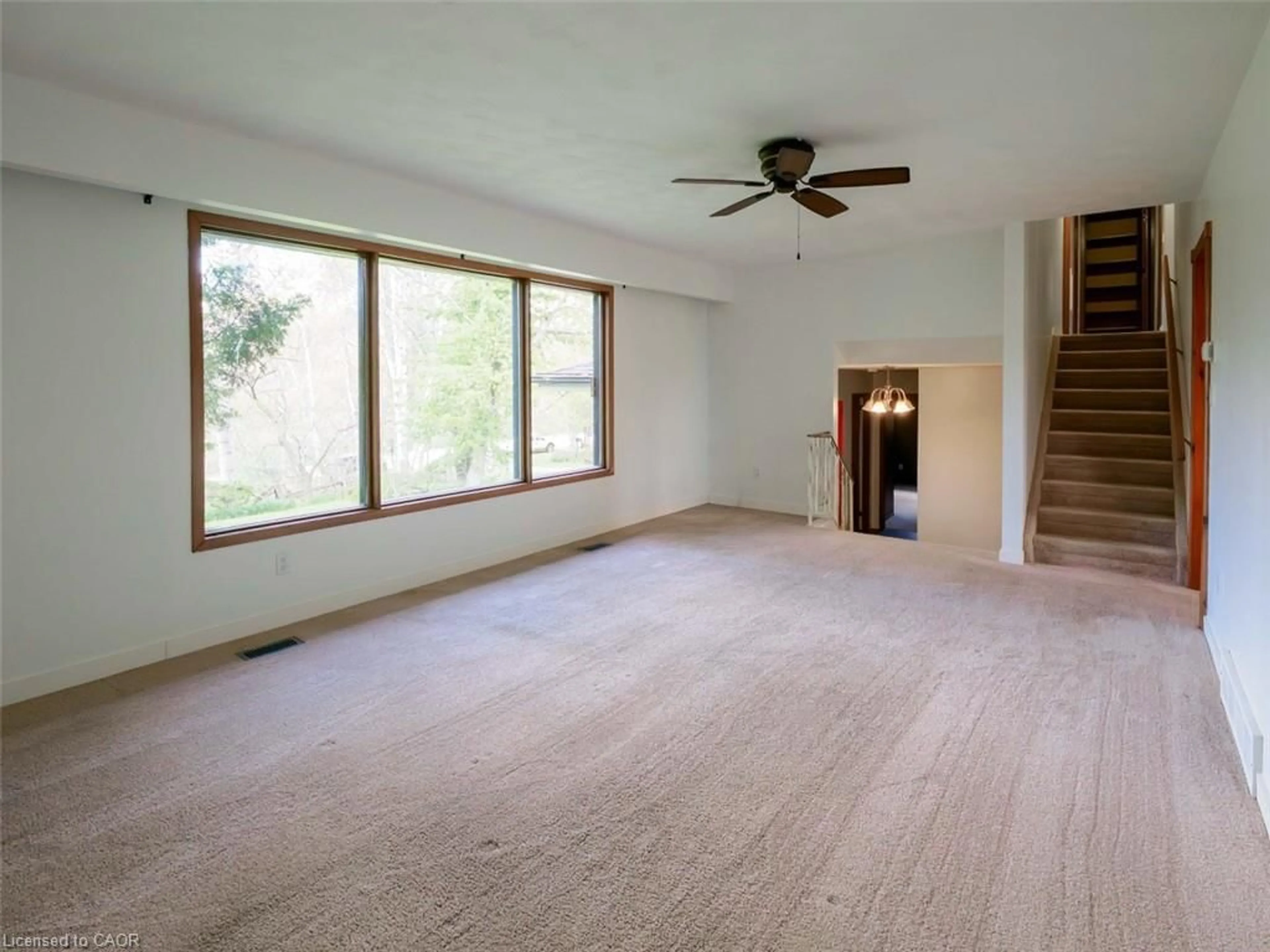 A pic of a room for 1018 Conc 14 Townsend, Simcoe Ontario N3Y 4K3
