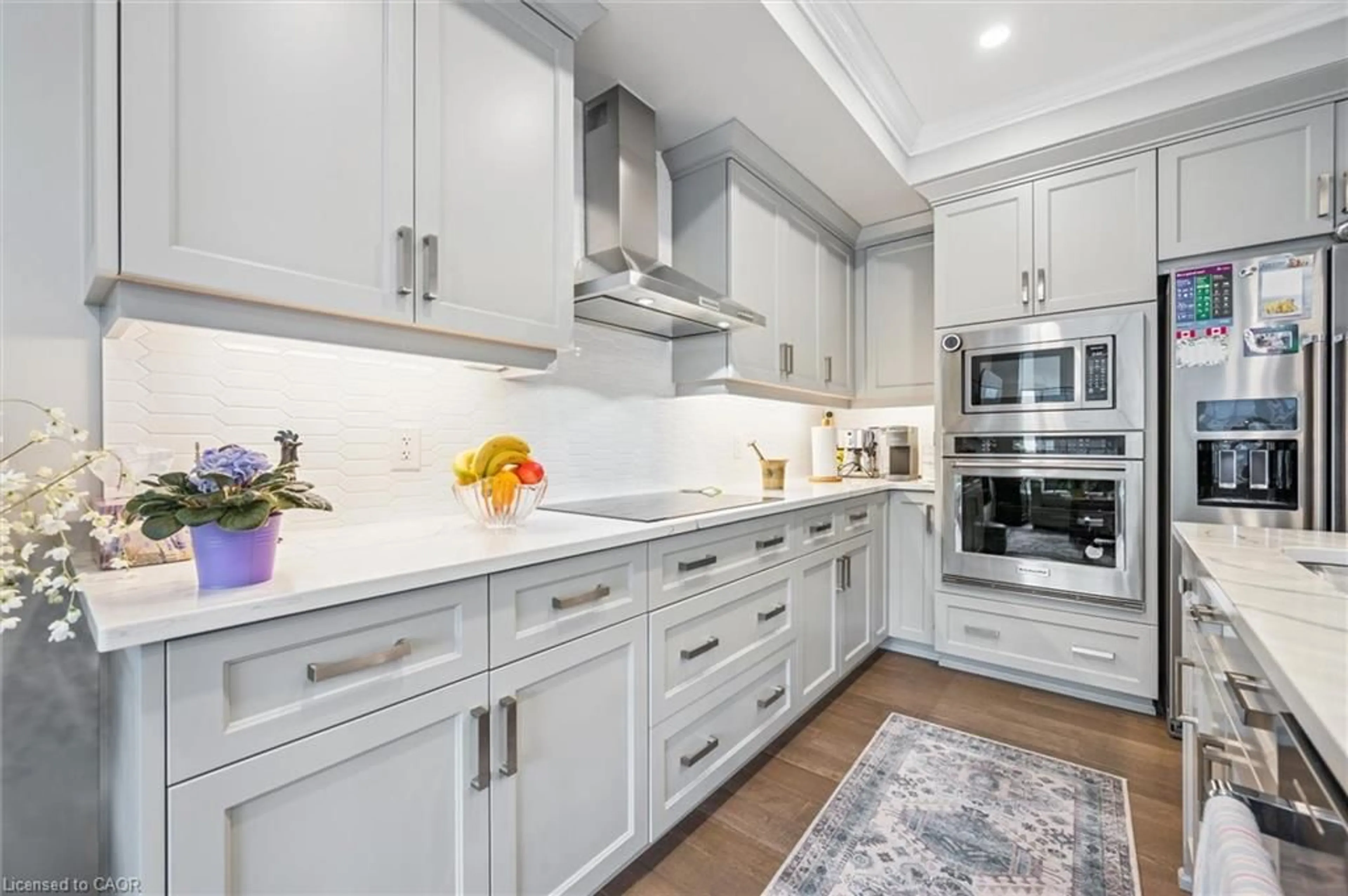 Contemporary kitchen, unknown for 1880 Gordon St #612, Guelph Ontario N1L 0P4