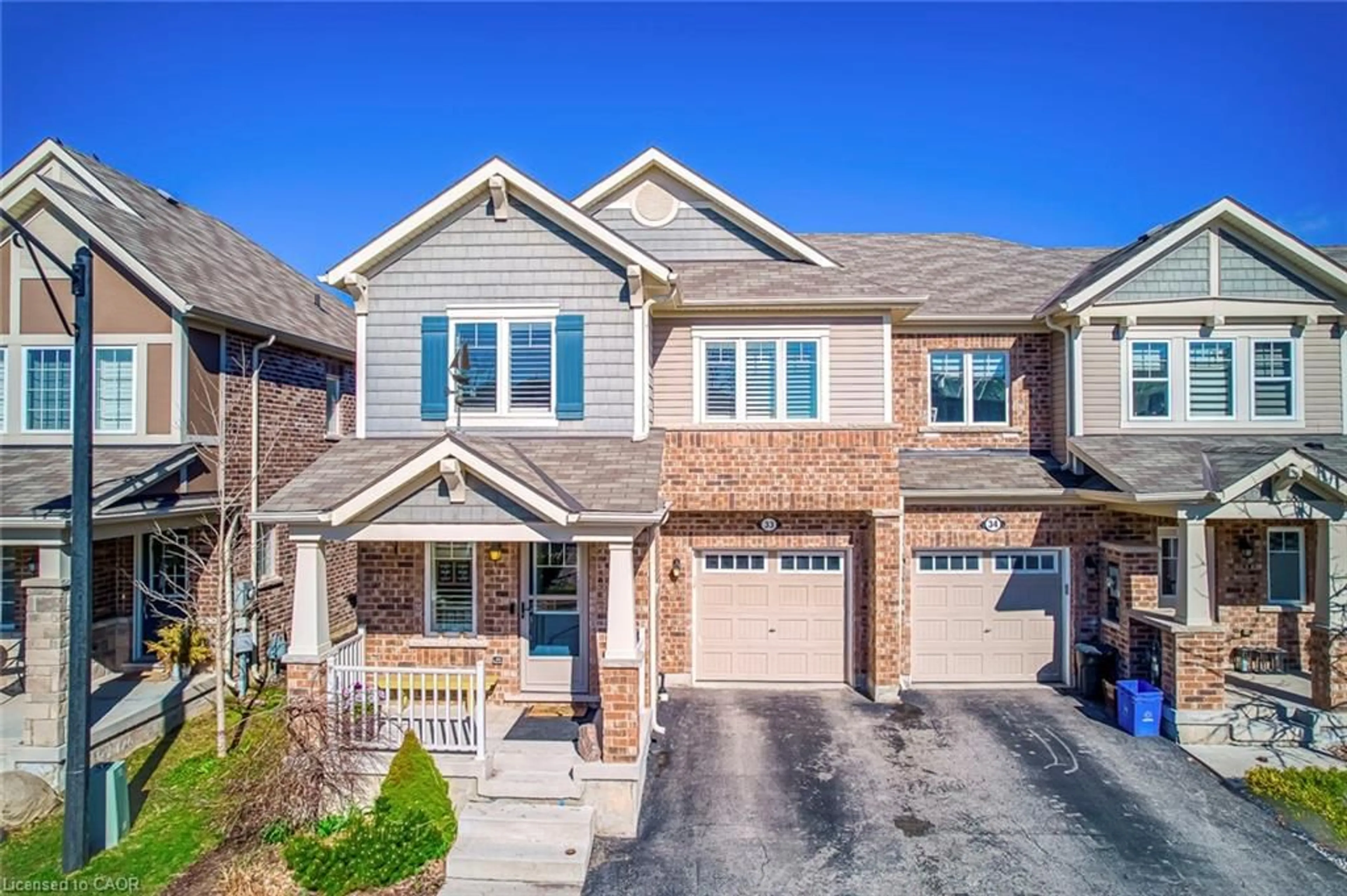 Home with brick exterior material, street for 22 Spring Creek Dr #33, Waterdown Ontario L8B 1V7