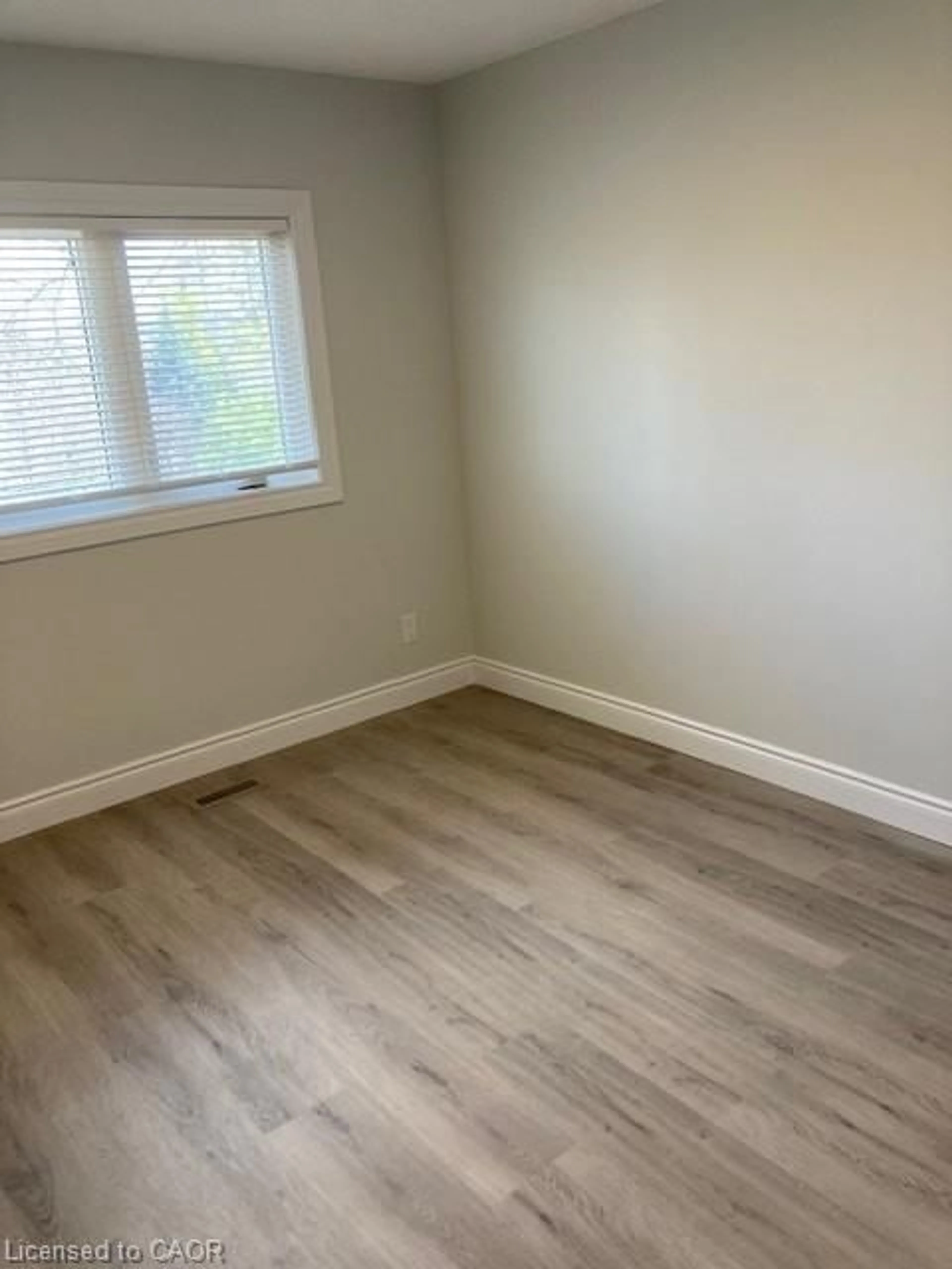 A pic of a room for 89 Woolwich St #10, Waterloo Ontario N2K 1S5