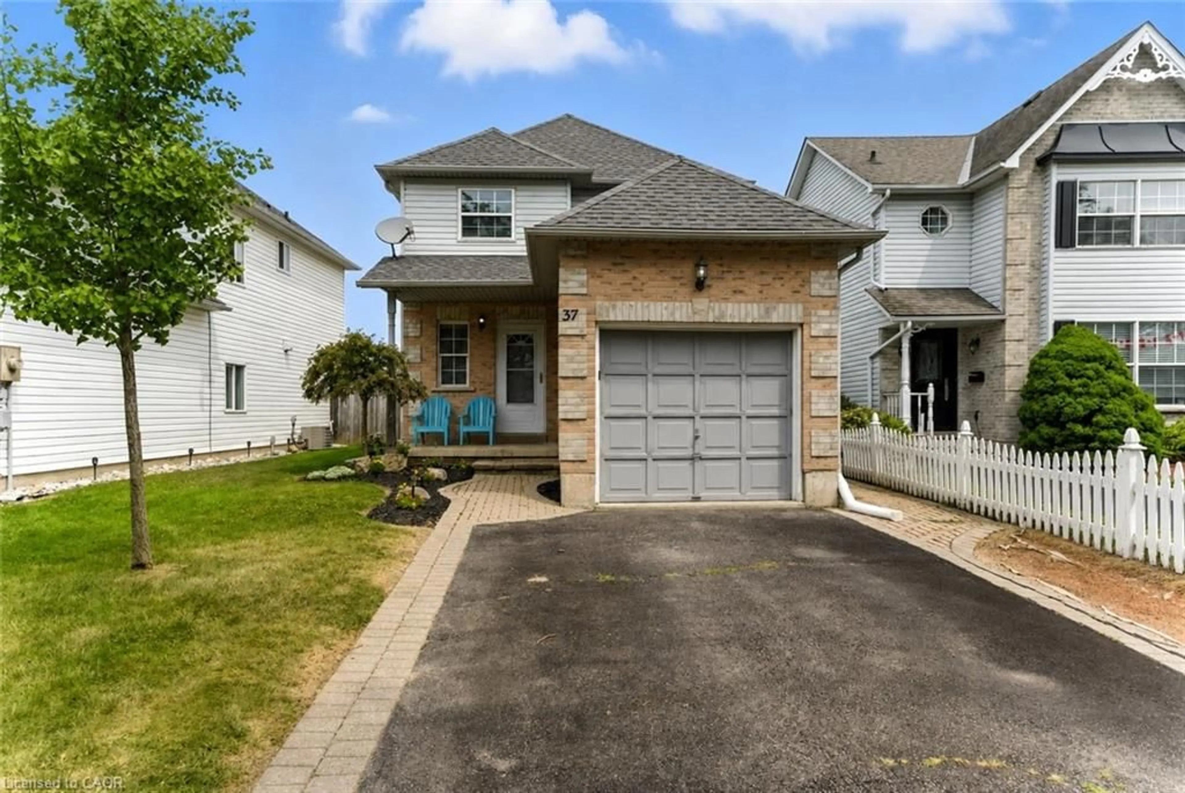 Unknown for 37 Hilltop Dr, Ayr Ontario N0B 1E0