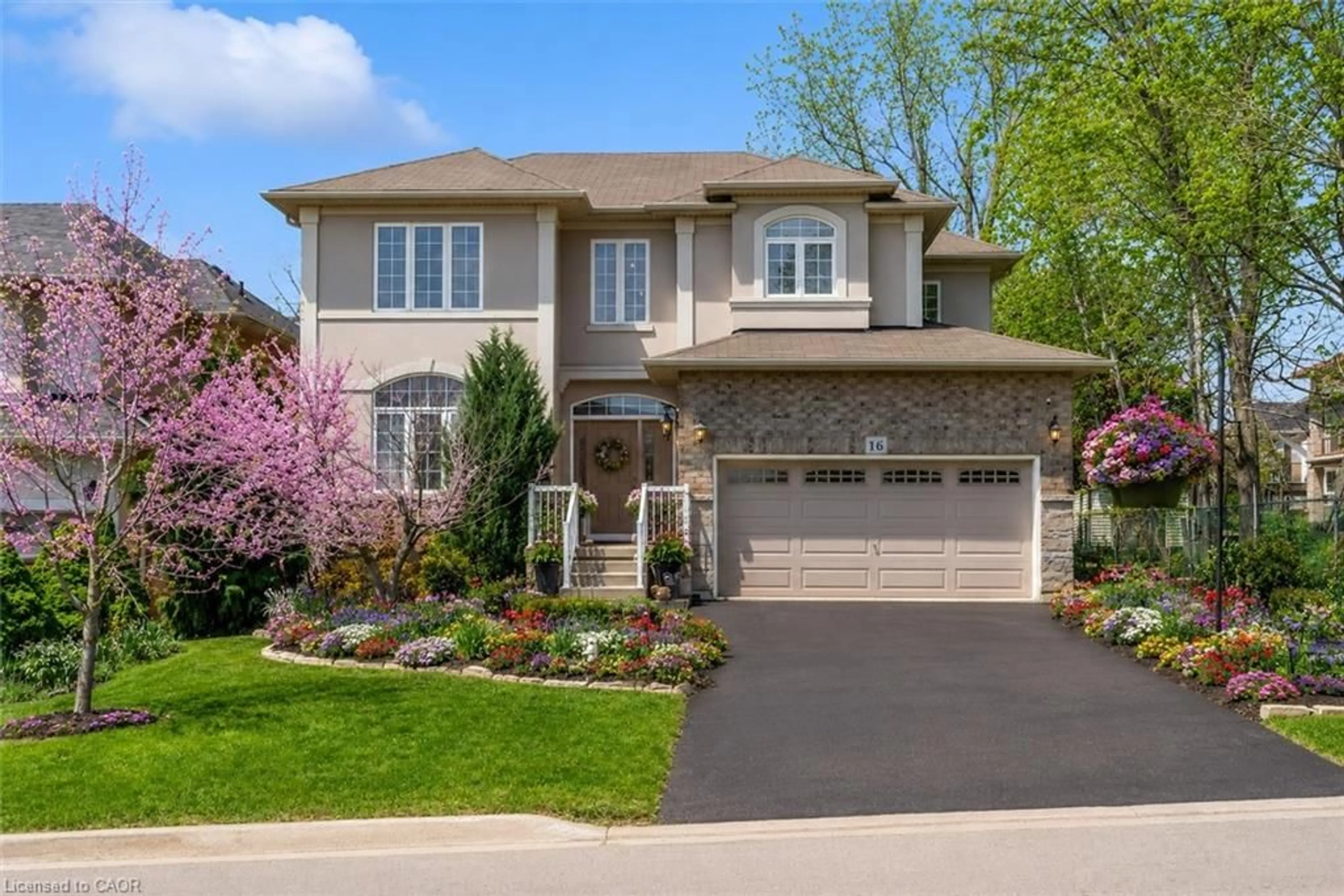 Home with brick exterior material, street for 16 Westridge Dr, Hamilton Ontario L9C 0C2