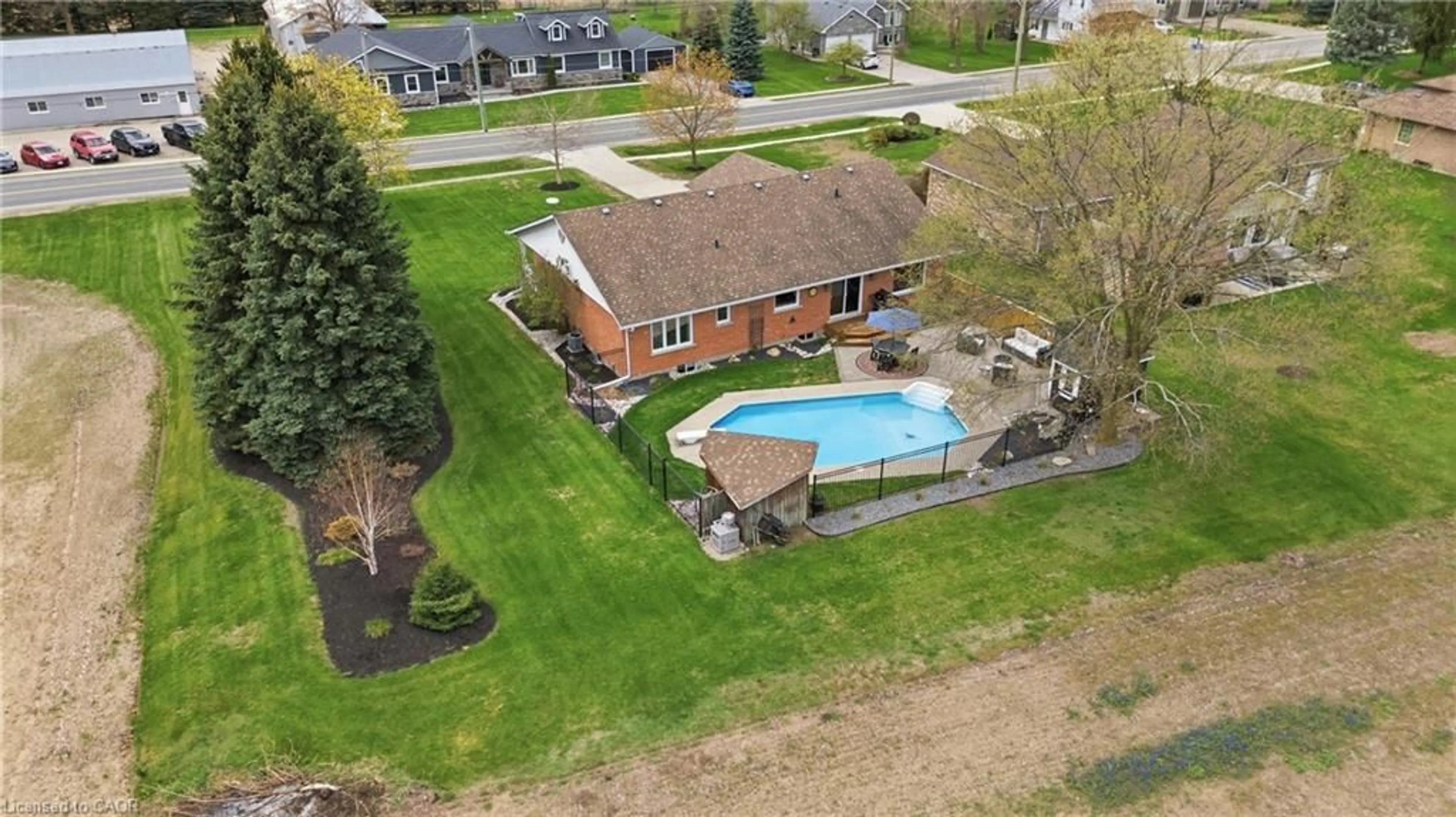 A pic from outside/outdoor area/front of a property/back of a property/a pic from drone, water/lake/river/ocean view for 116 Baird St, Bright Ontario N0J 1B0