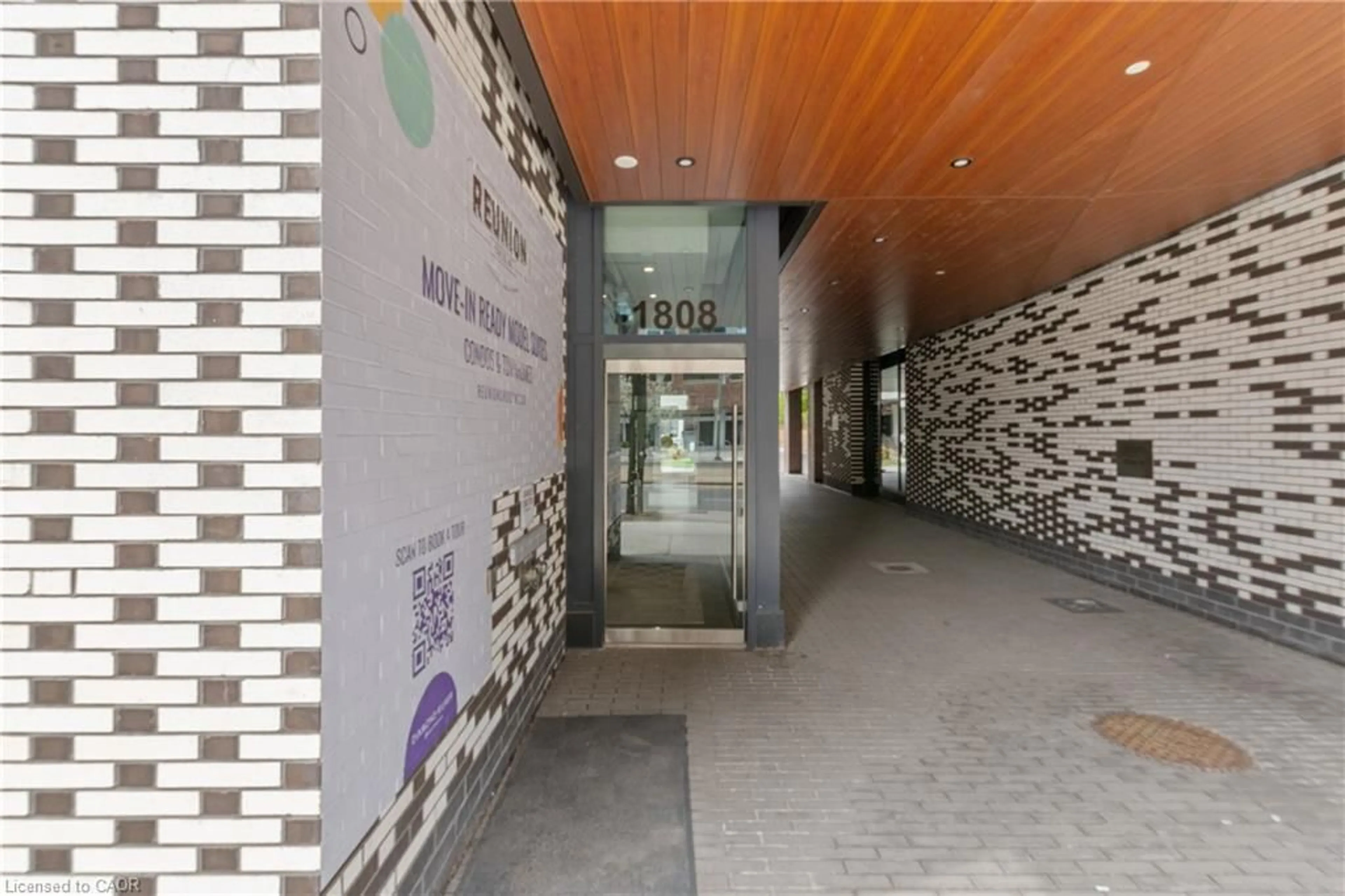Indoor foyer for 1808 St Clair Ave #216, Toronto Ontario M6N 0C1