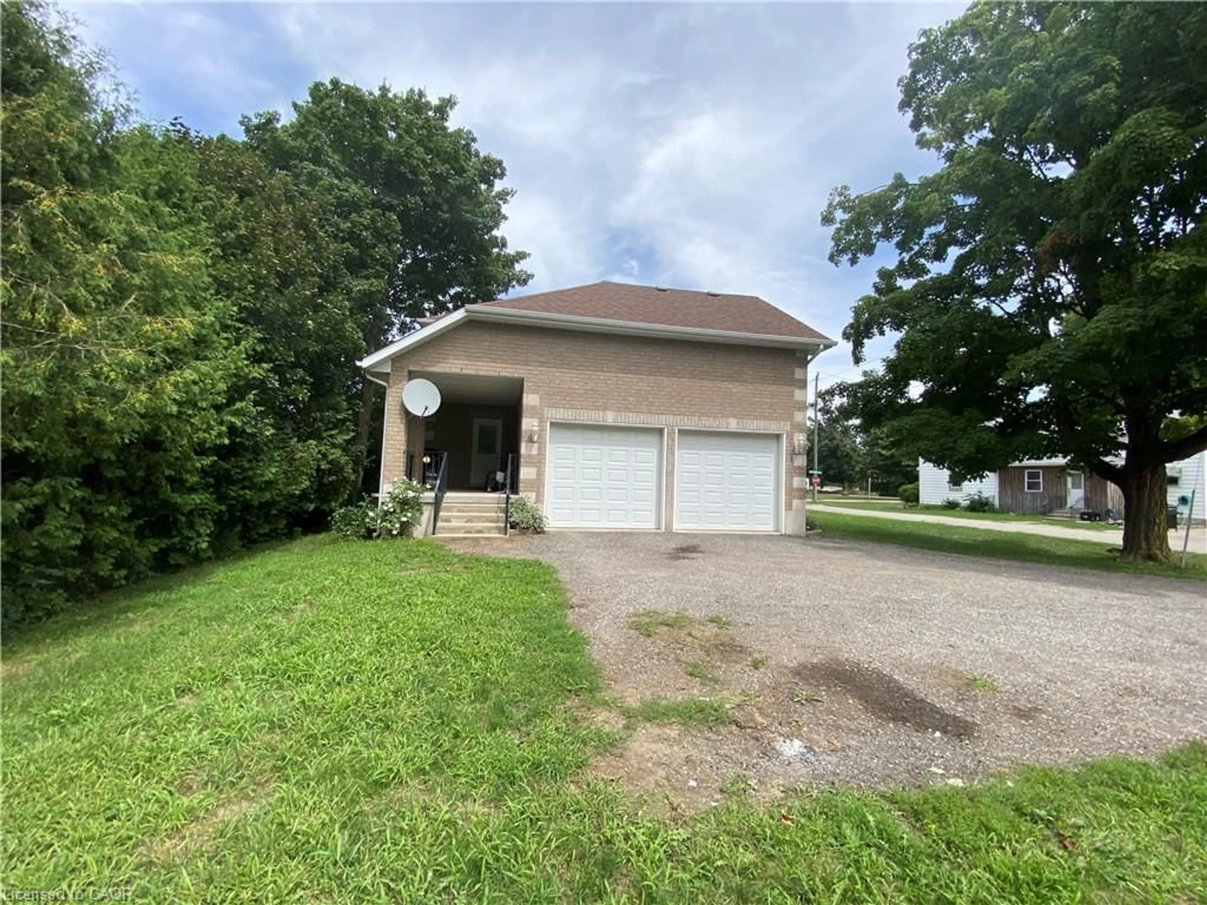 A pic from outside/outdoor area/front of a property/back of a property/a pic from drone, unknown for 4 Palmer St, Teeterville Ontario N0E 1S0