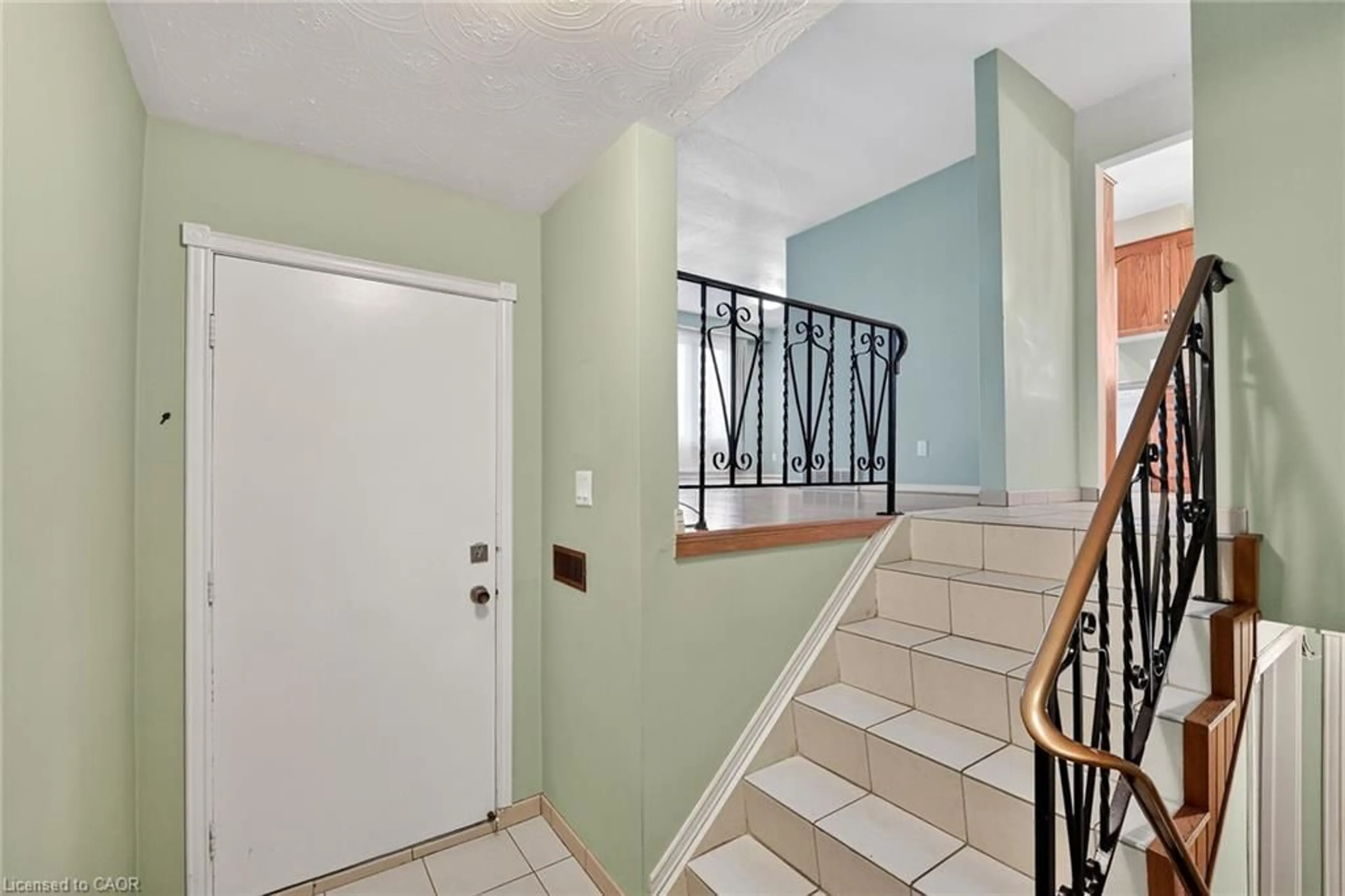 Unknown for 358 Federal St, Stoney Creek Ontario L8E 2B5