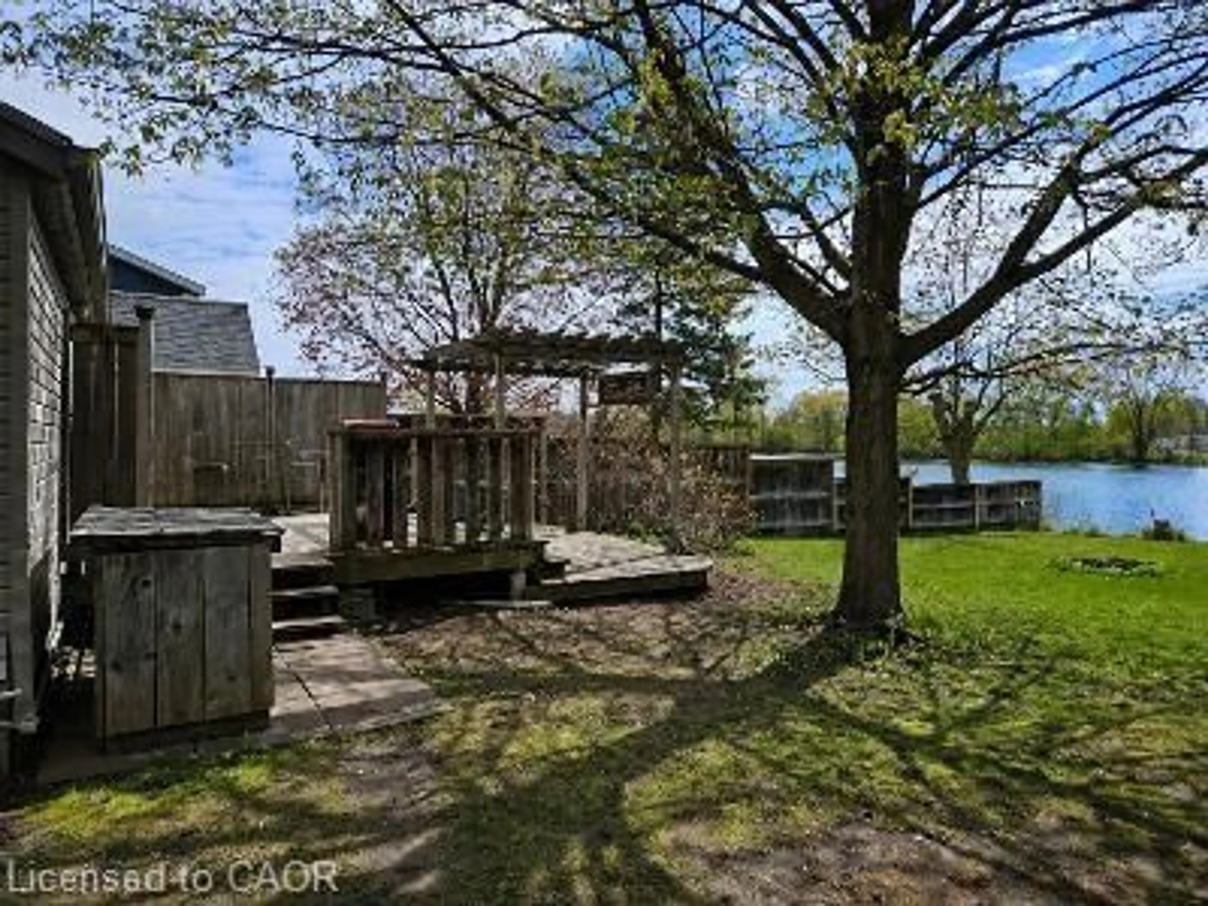 Unknown for 1323 Queen St #125, New Dundee Ontario N0B 2E0