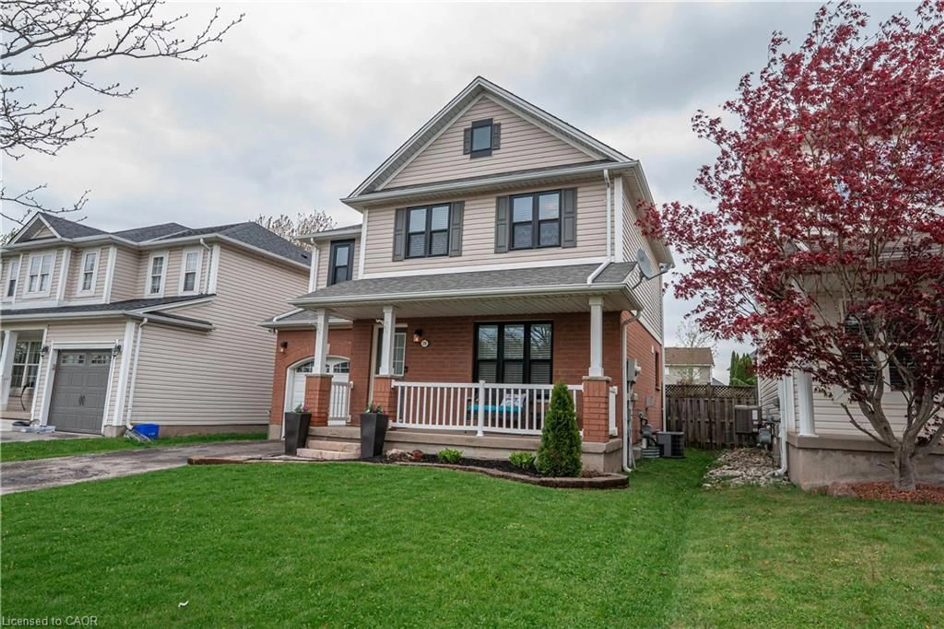 Home with brick exterior material, street for 24 Lovell Cres, Brantford Ontario N3T 6P3
