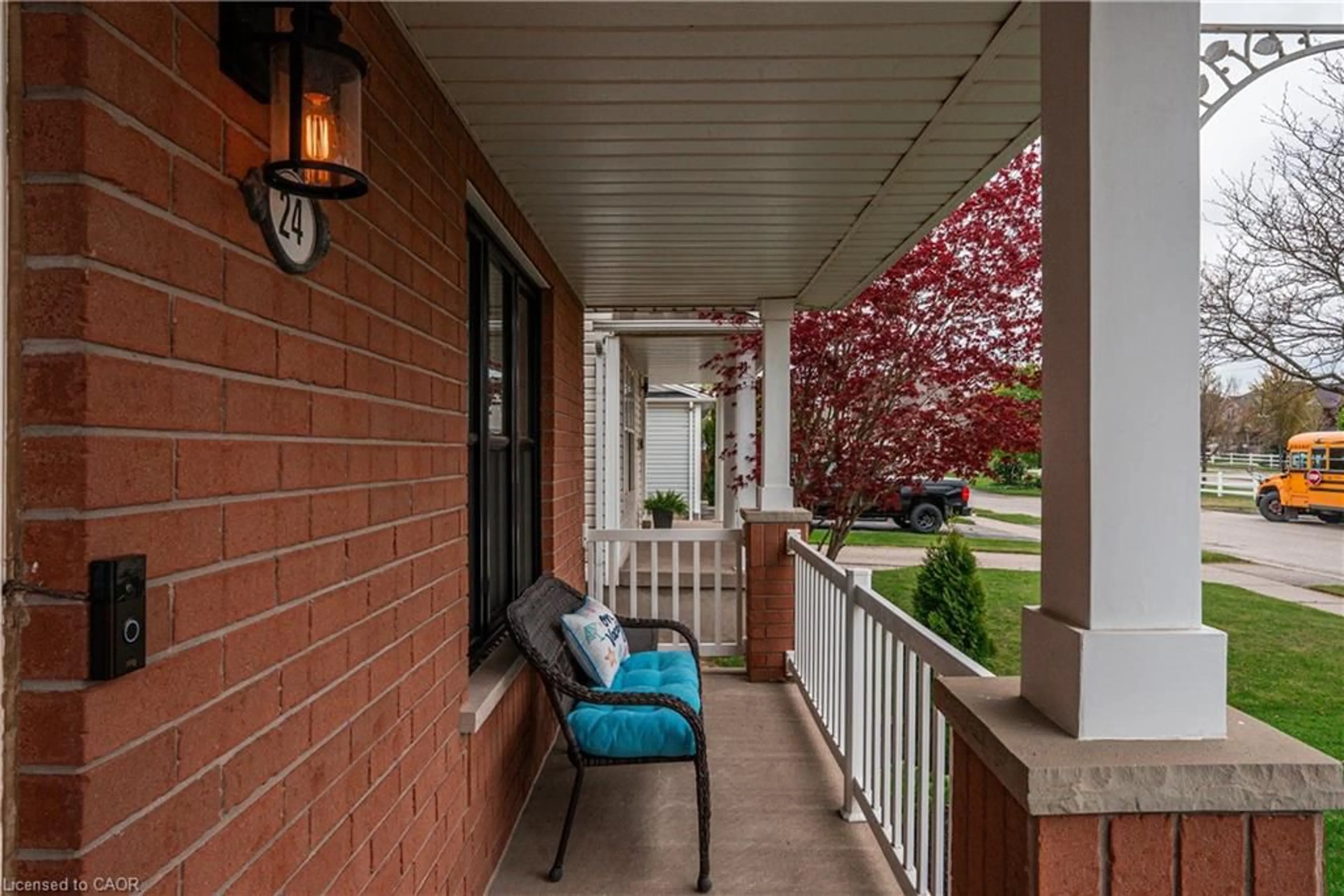 Patio, street for 24 Lovell Cres, Brantford Ontario N3T 6P3