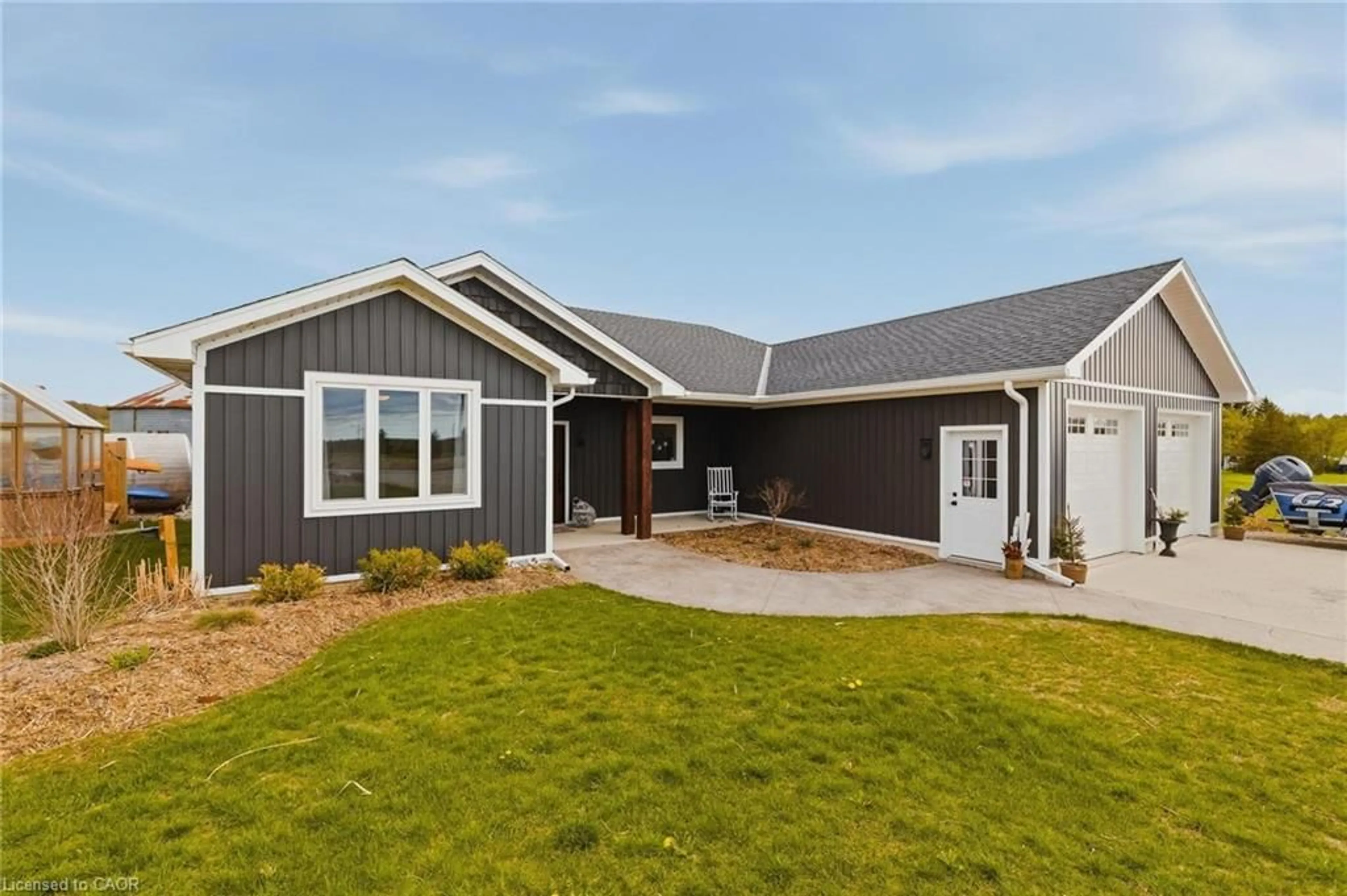 Home with vinyl exterior material, unknown for 401372 Grey Rd 4, Hanover Ontario N4N 3B8