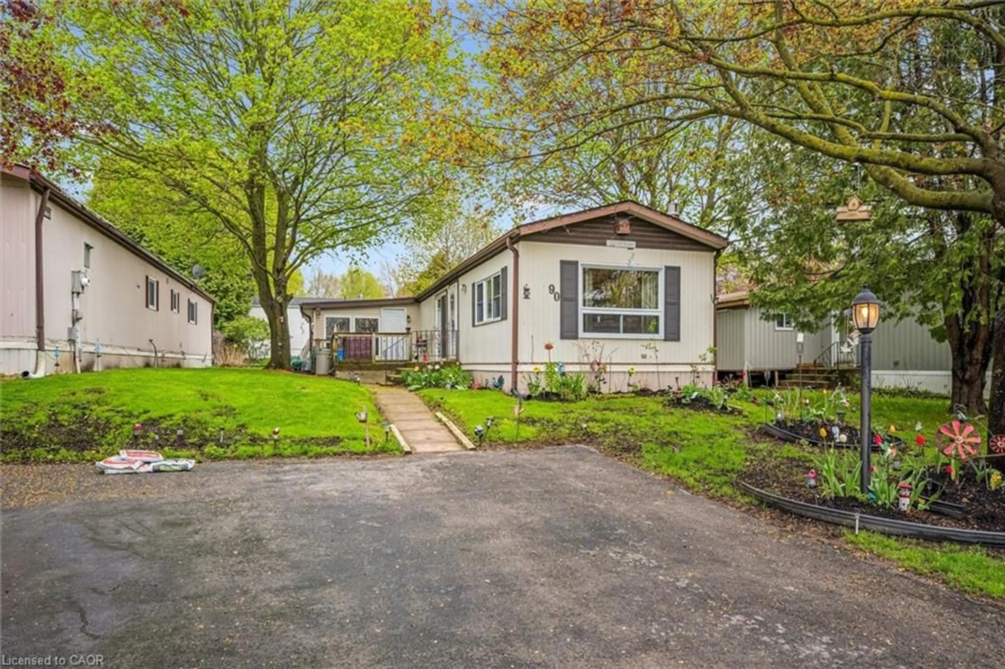 Unknown for 1294 Concession 8 West Conc #90, Flamborough Ontario N0B 2J0