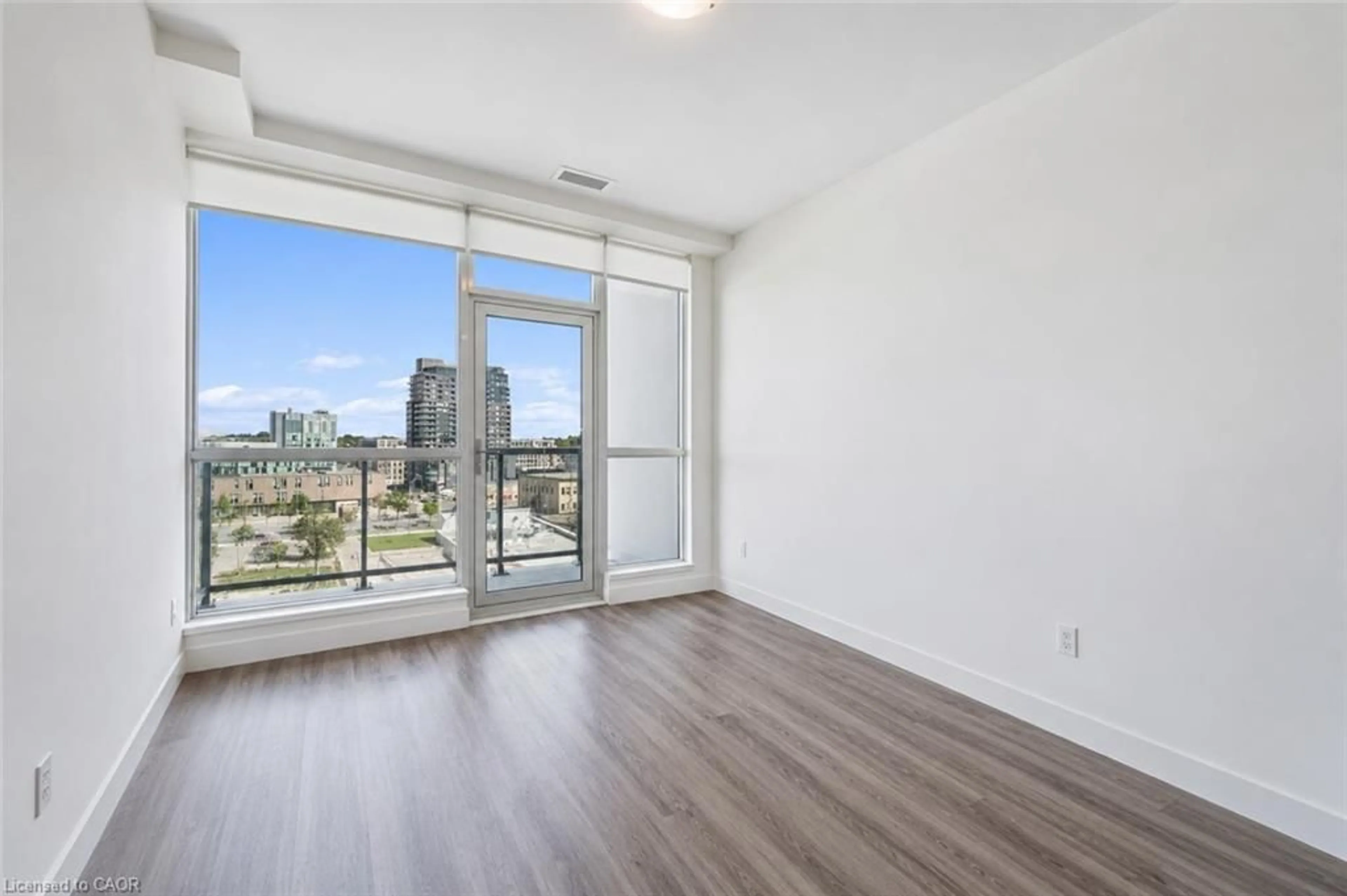 A pic of a room for 100 Garment St #902, Kitchener Ontario N2G 0C3