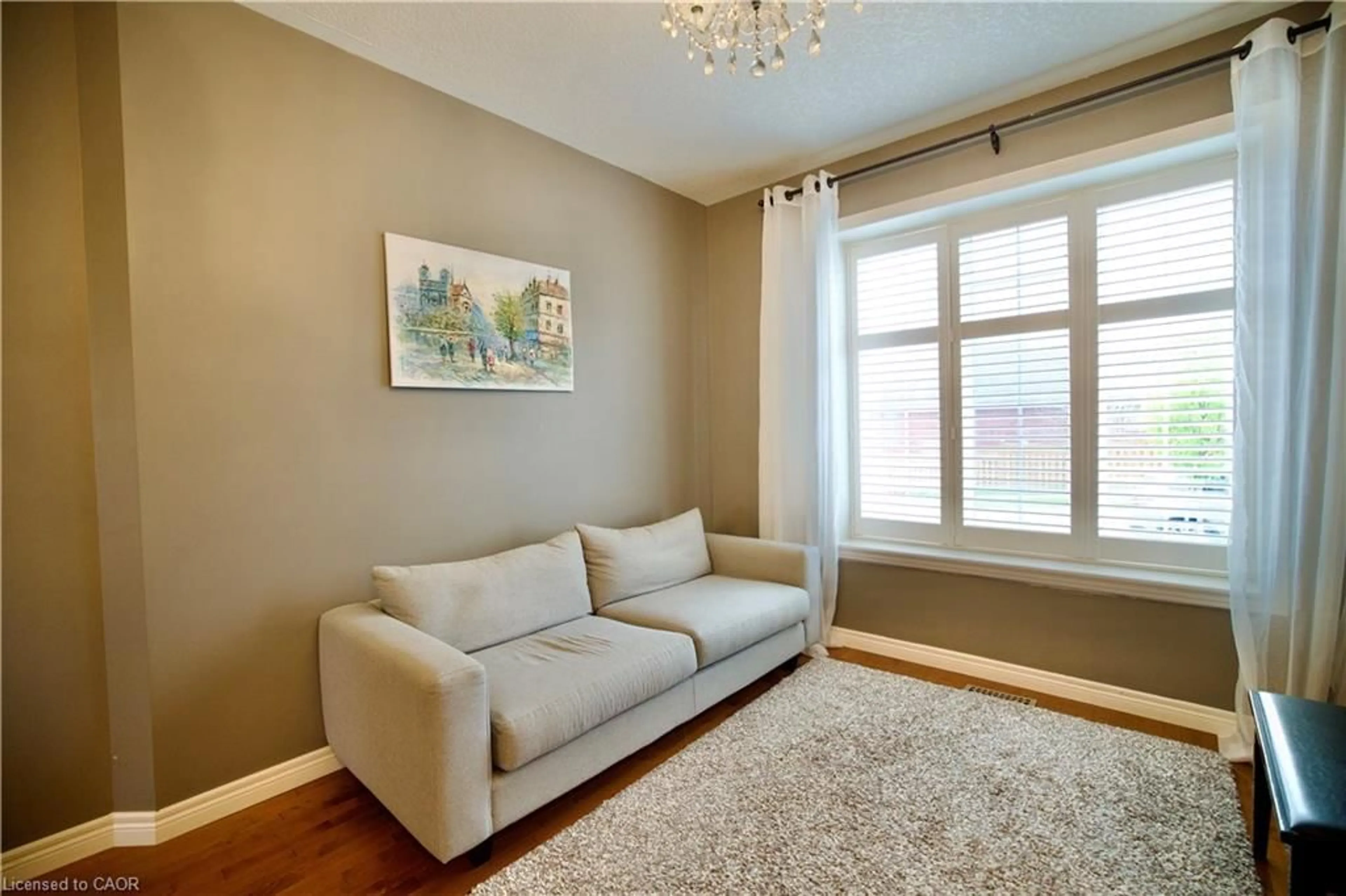 Living room with furniture, unknown for 704 Zurich Dr, Waterloo Ontario N2V 2S8