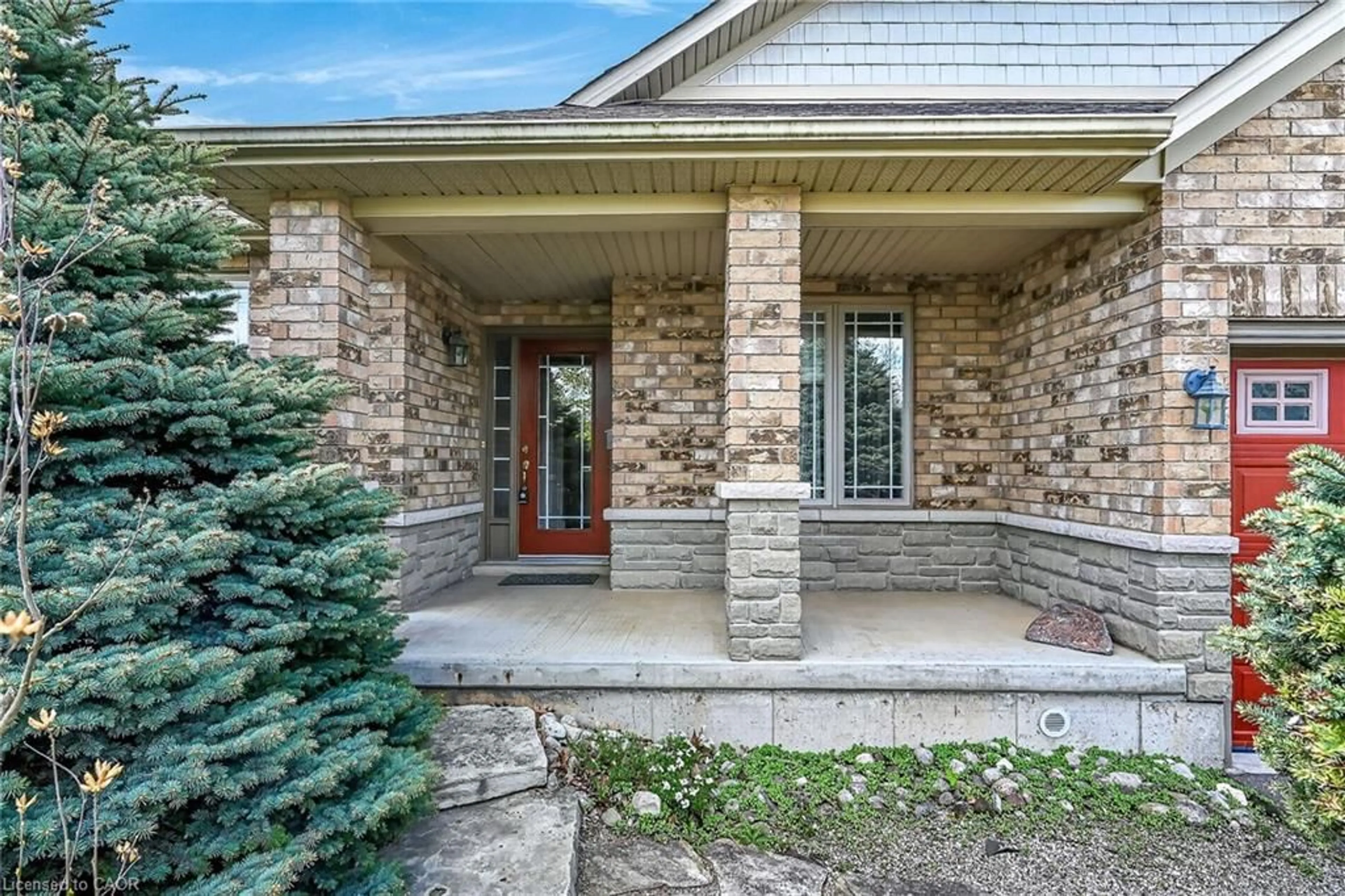 Home with brick exterior material, street for 73 Cobblestone Dr, Paris Ontario N3L 4G3