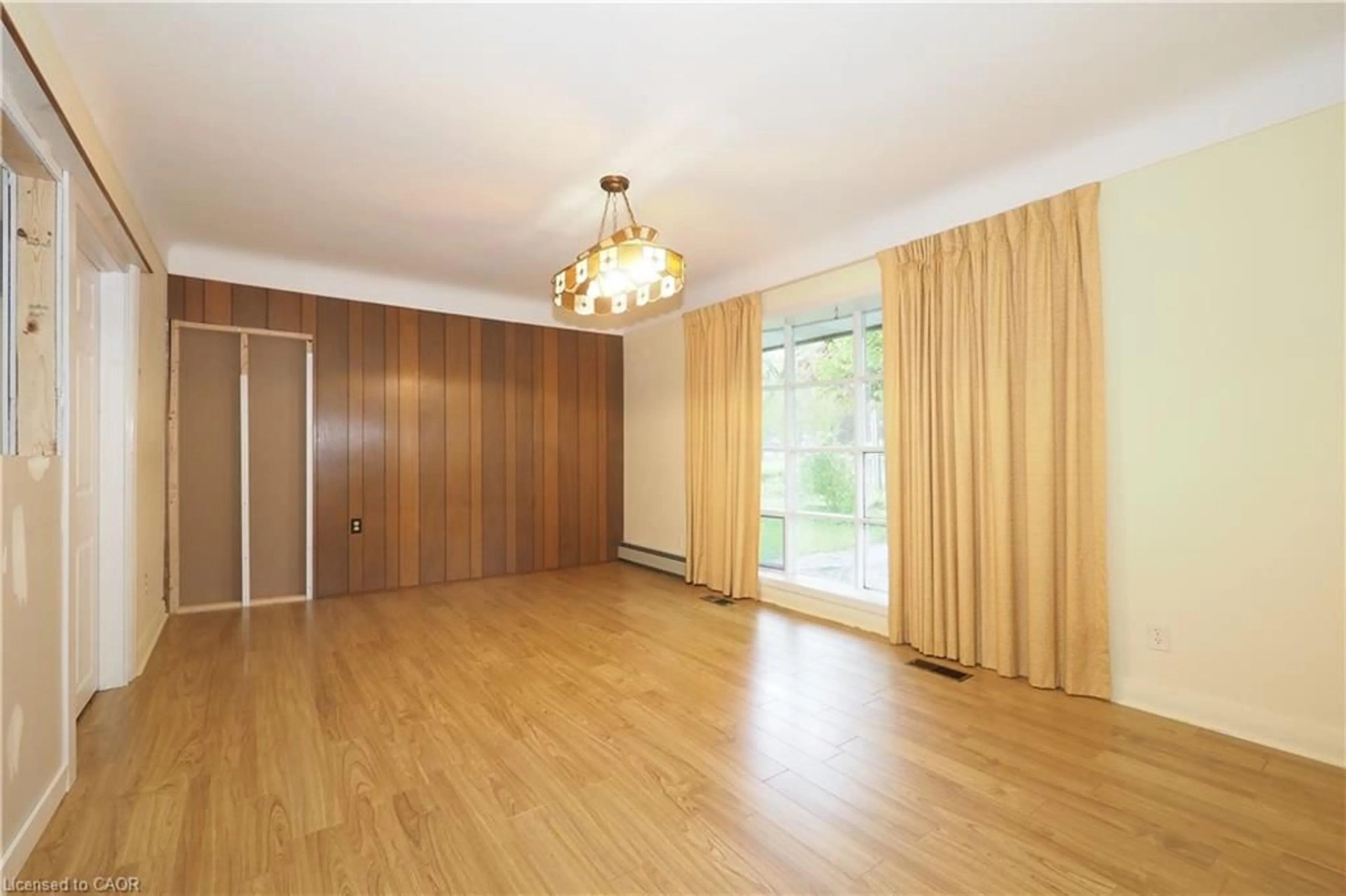 A pic of a room for 2313 Snyders Rd, Petersburg Ontario N0B 2H0