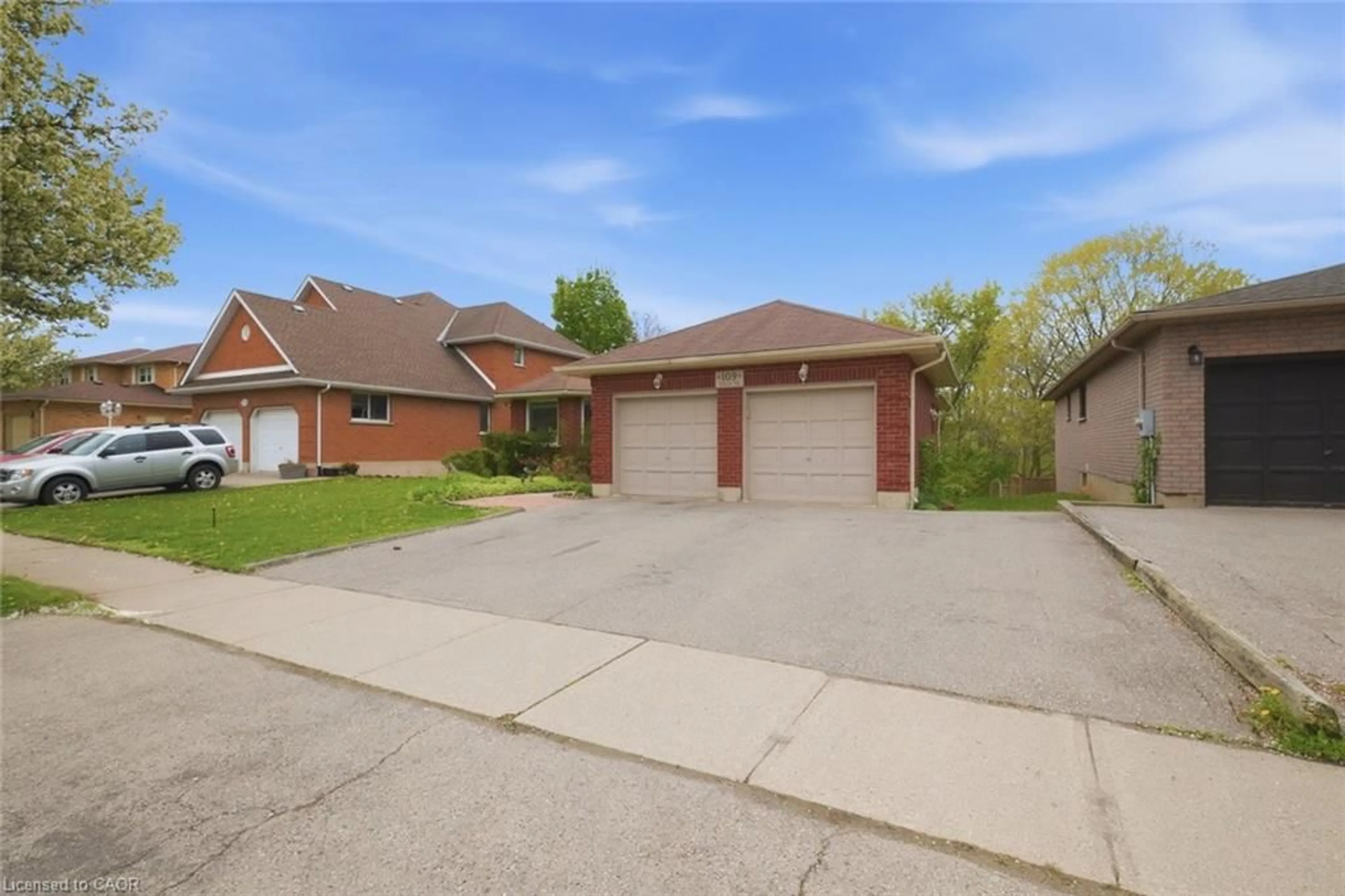 Home with brick exterior material, street for 109 Gillin Rd, Brantford Ontario N3P 1X4