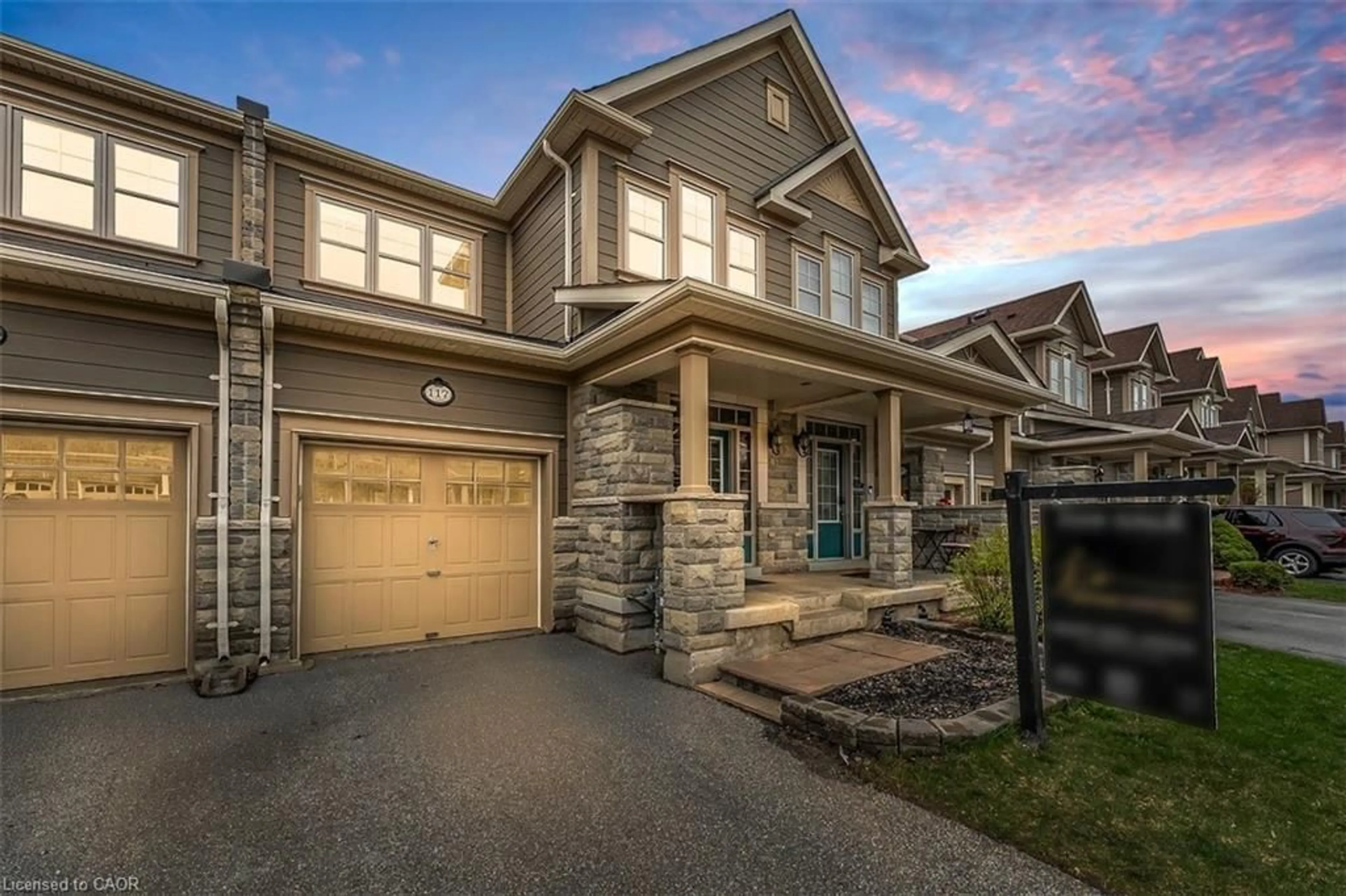Home with brick exterior material, street for 117 Aird Crt, Milton Ontario L9T 8B6