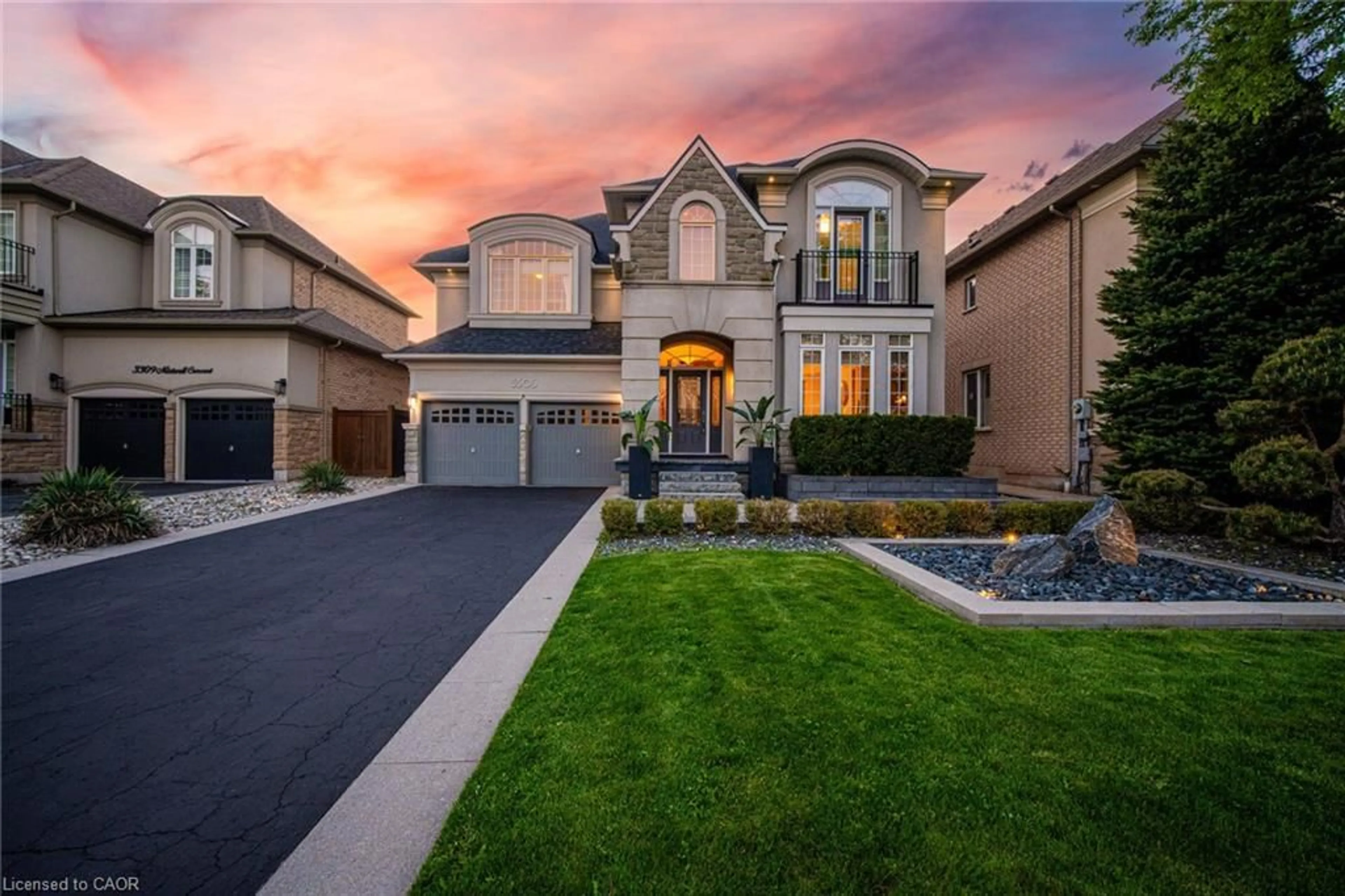 Home with brick exterior material, street for 3305 Mistwell Cres, Oakville Ontario L6L 0A3