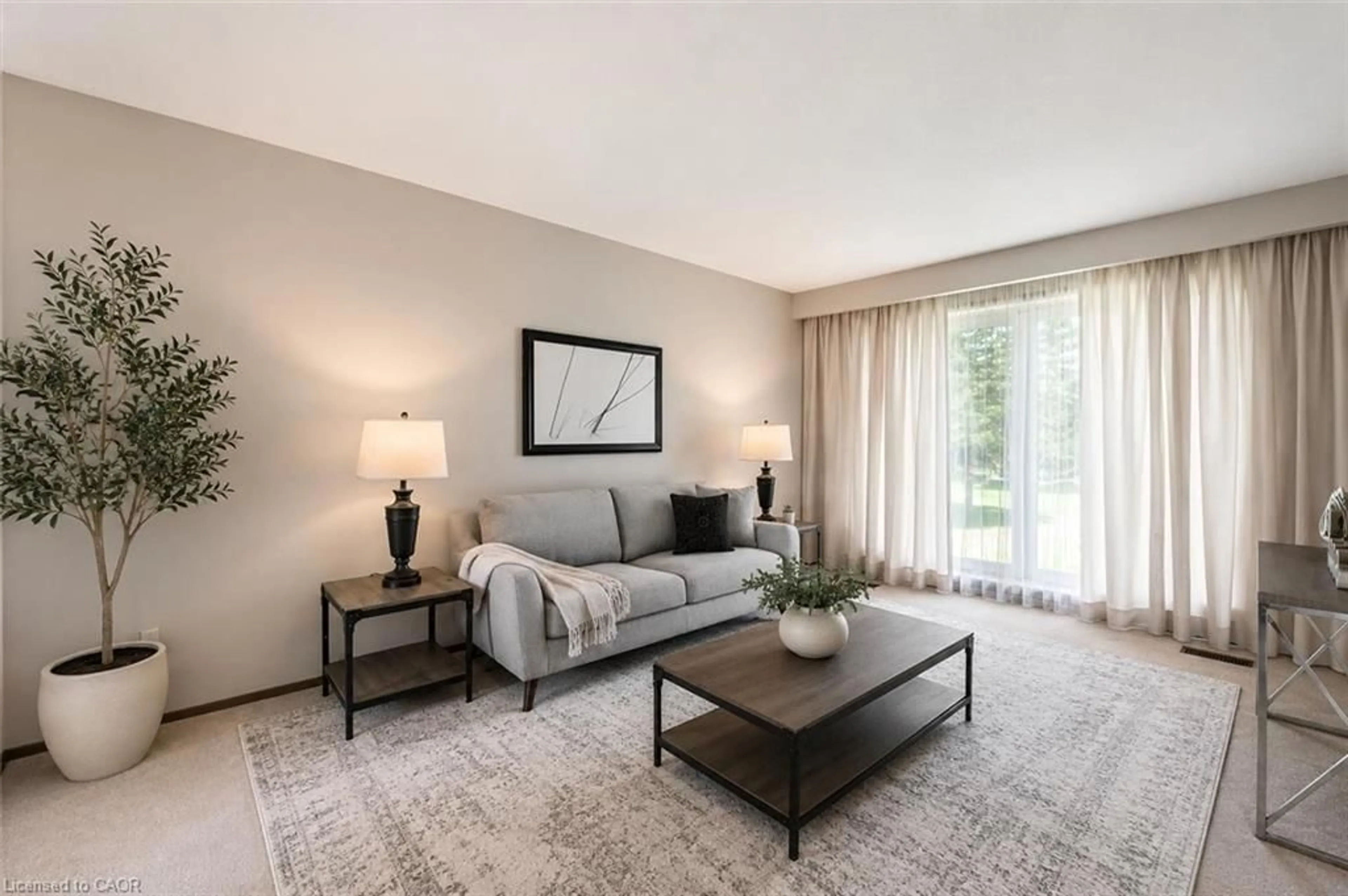 Living room with furniture, unknown for 17 Glenda Crt, Guelph Ontario N1H 6V6