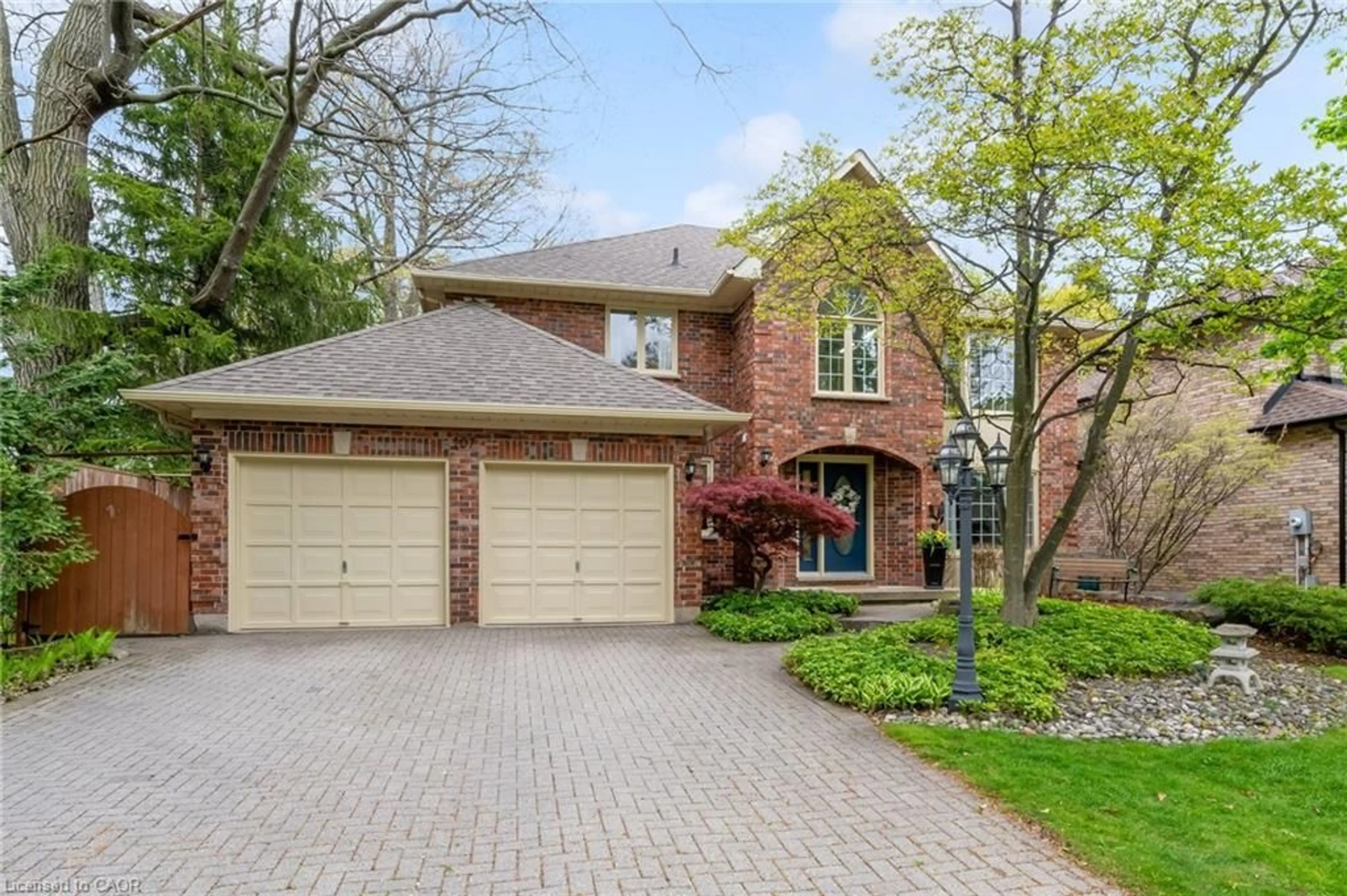 Home with brick exterior material, street for 107 Garden Ave, Ancaster Ontario L9G 4V9