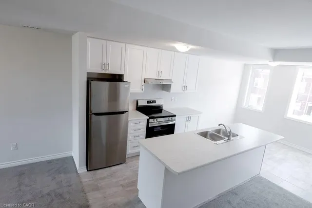 677 Park Rd #57, Brantford 3