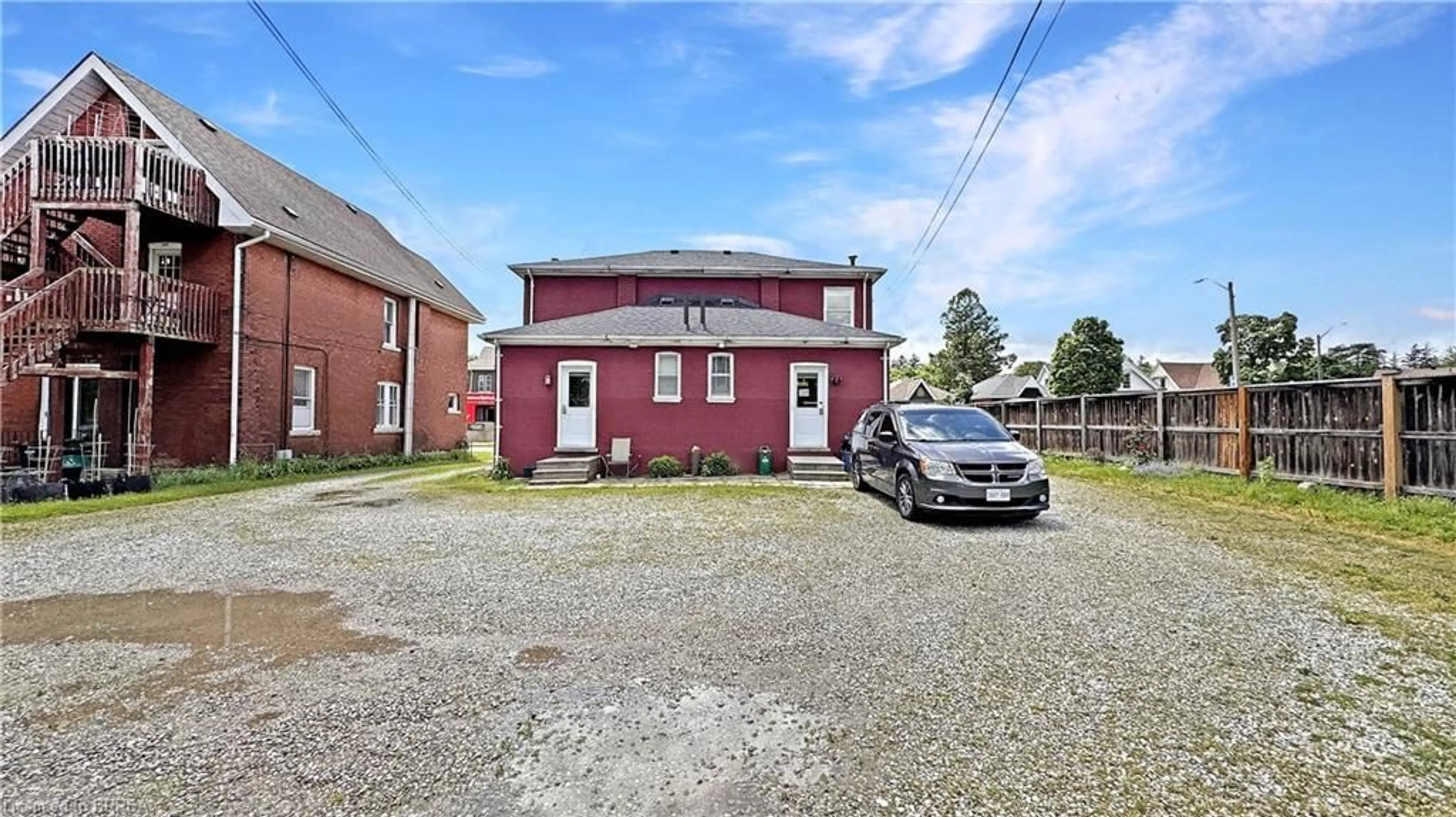 A pic from outside/outdoor area/front of a property/back of a property/a pic from drone, building for 275 Brant Ave, Brantford Ontario N3T 3J6