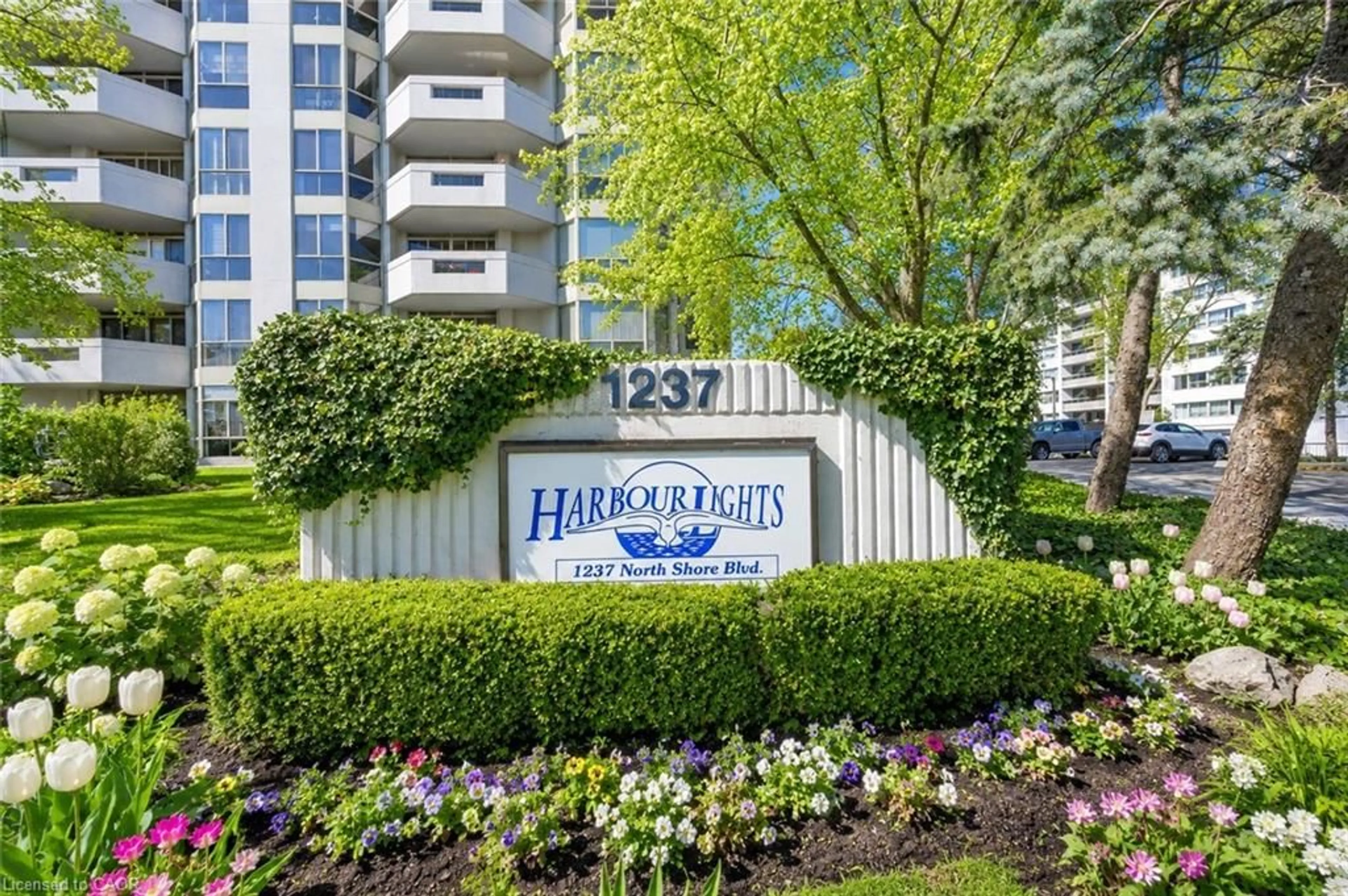 Unknown for 1237 North Shore Blvd #301, Burlington Ontario L7S 2H8
