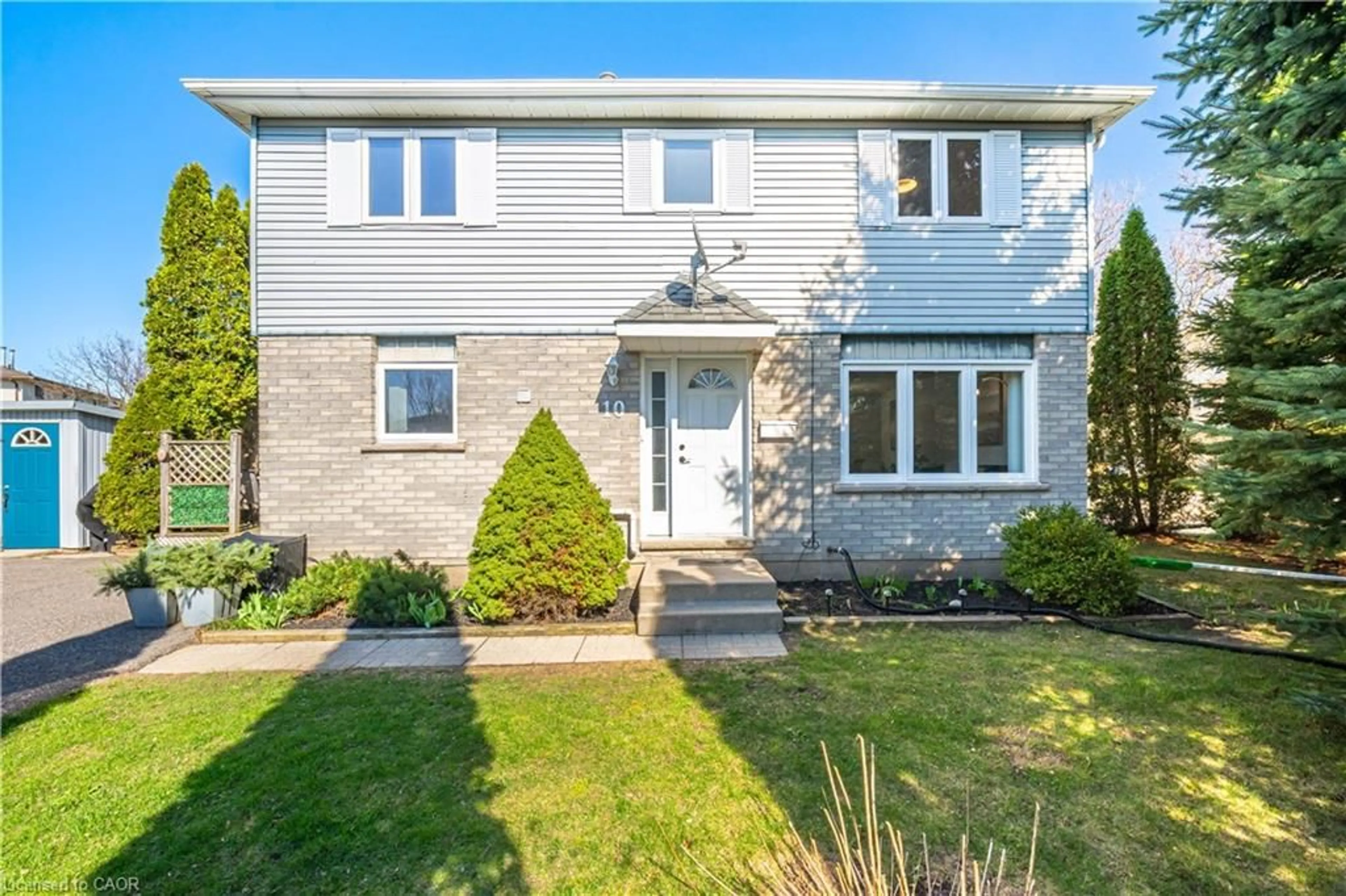 Unknown for 10 Ristau Cres, Kitchener Ontario N2E 3A8