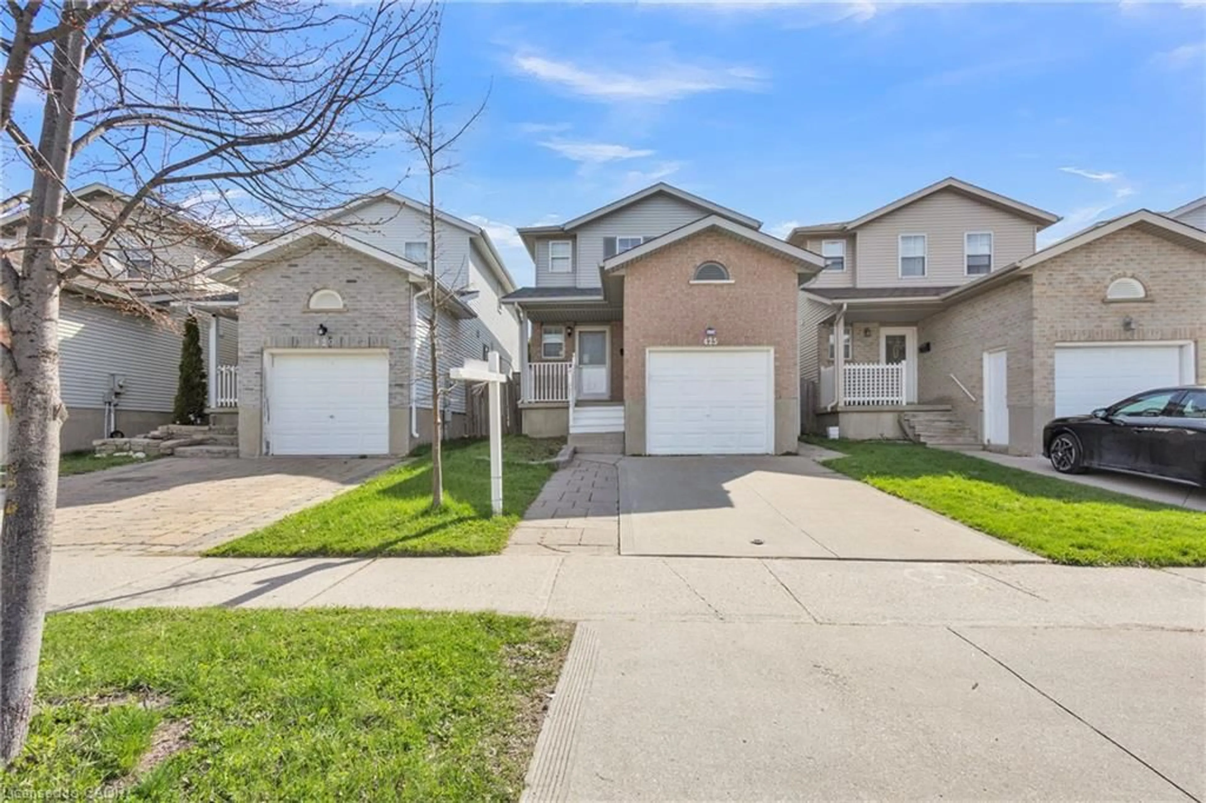 Unknown for 425 Erinbrook Dr, Kitchener Ontario N2E 3S4