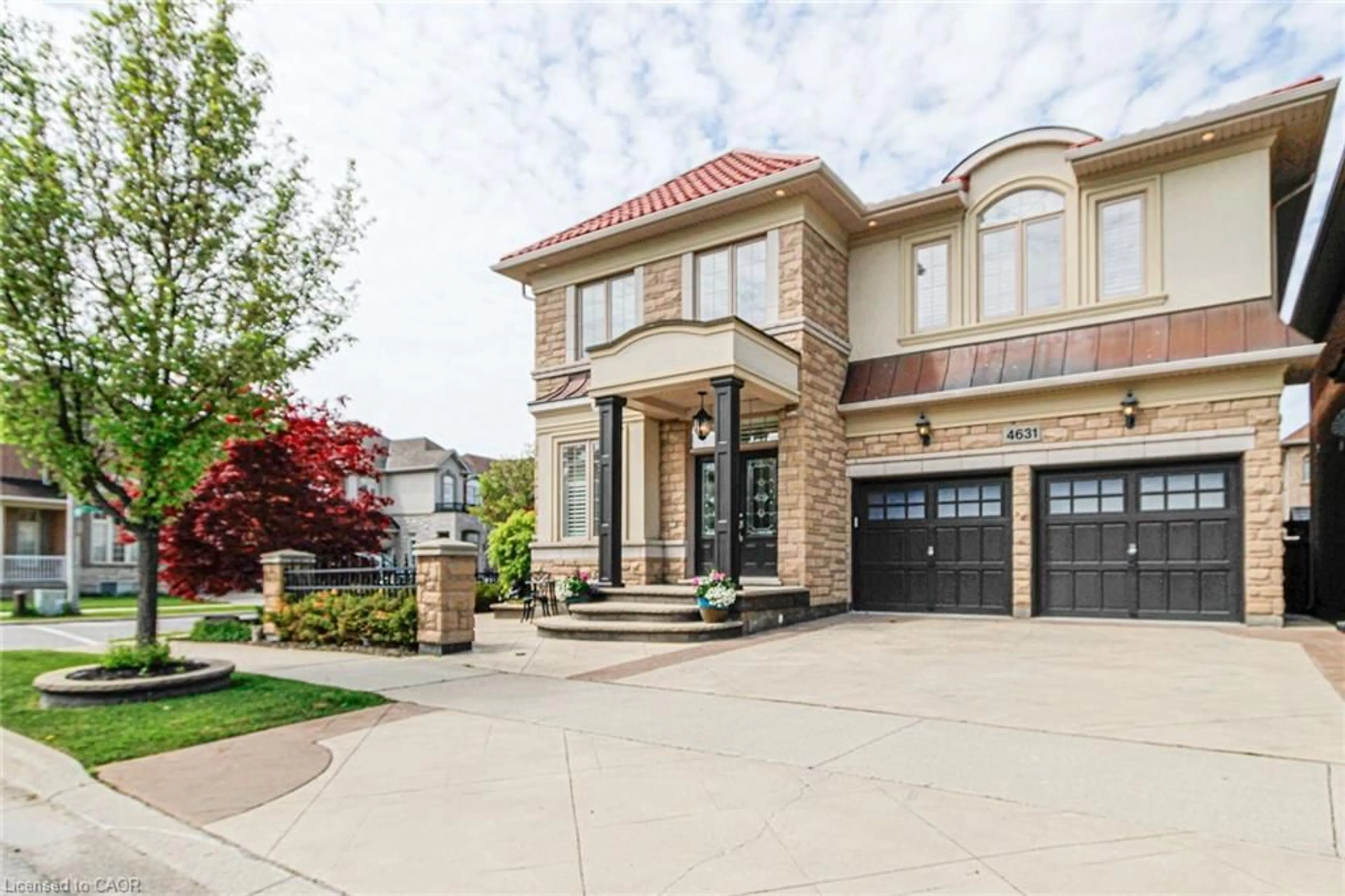 Home with brick exterior material, street for 4631 Erwin Rd, Burlington Ontario L7M 0L6