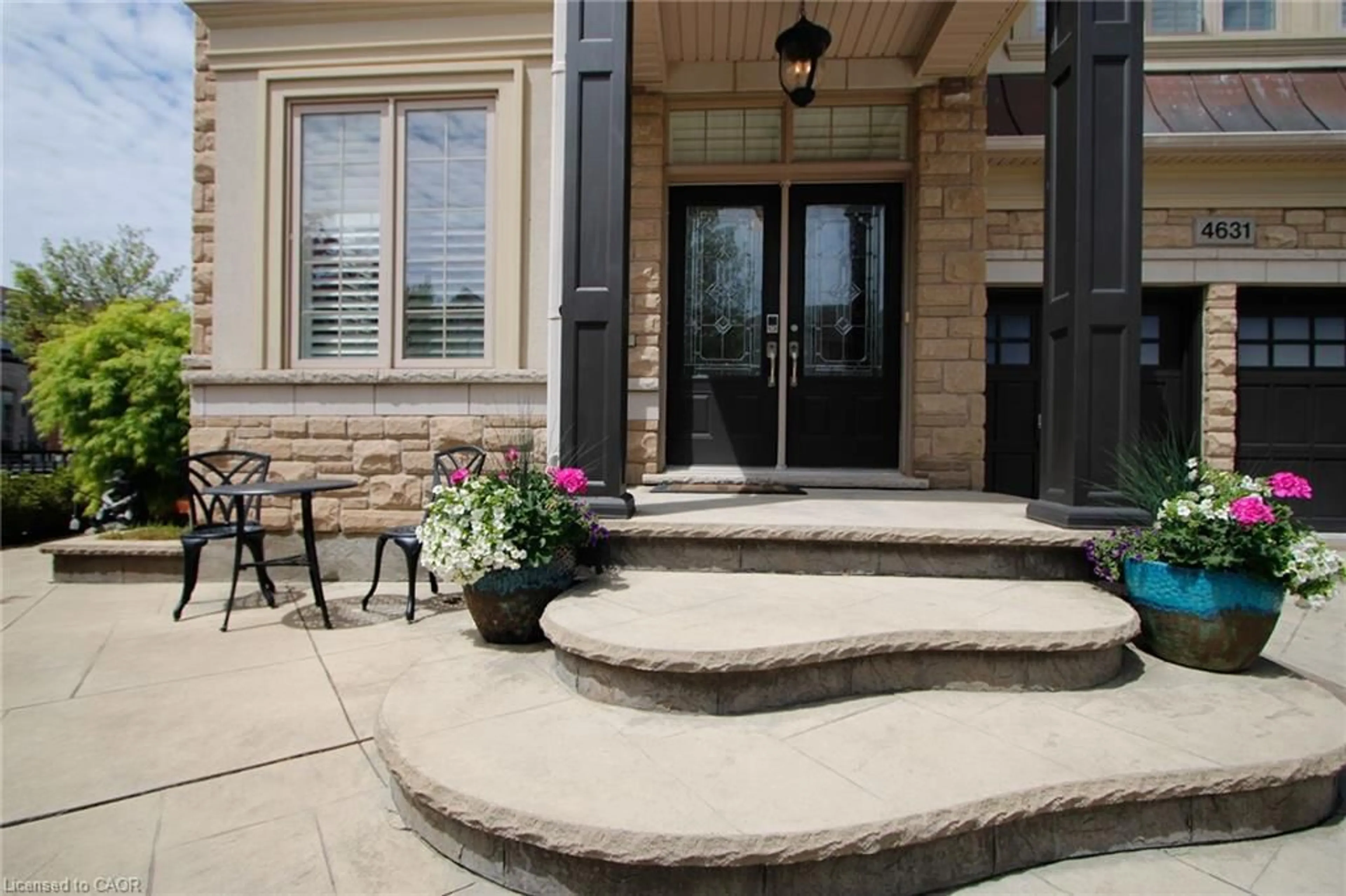 Patio, street for 4631 Erwin Rd, Burlington Ontario L7M 0L6