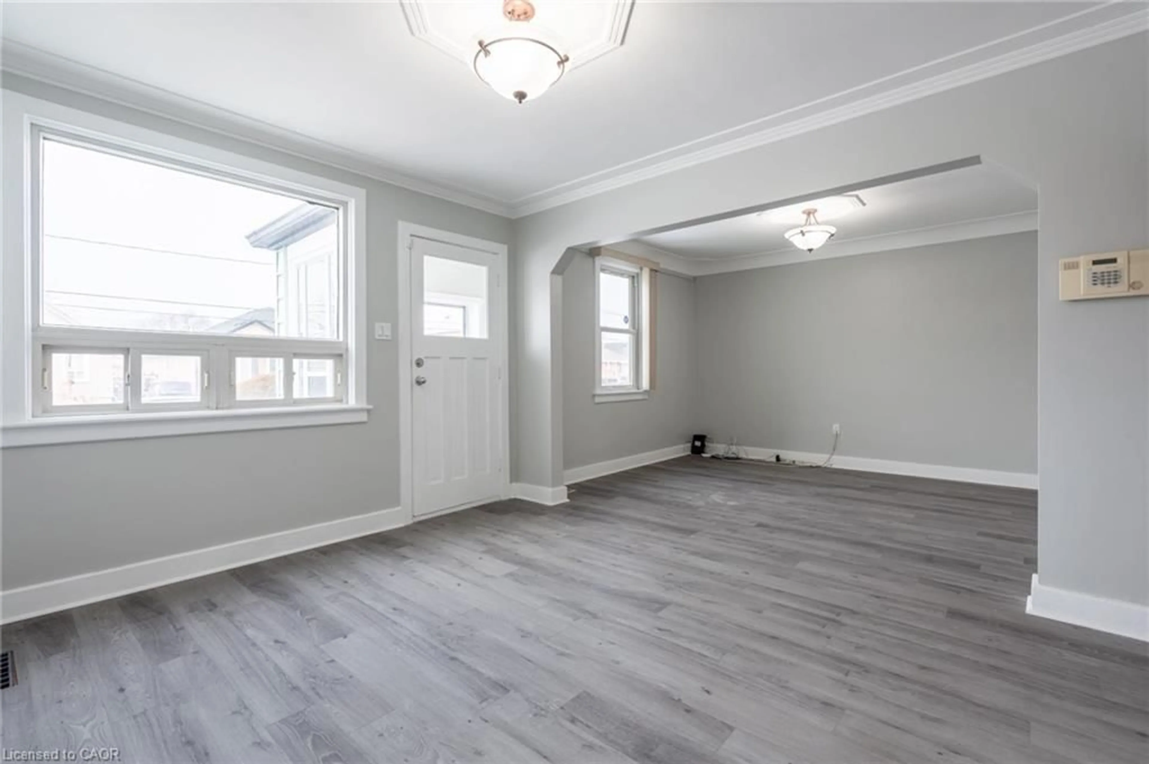 A pic of a room for 156 Adeline Ave, Hamilton Ontario L8H 5T8