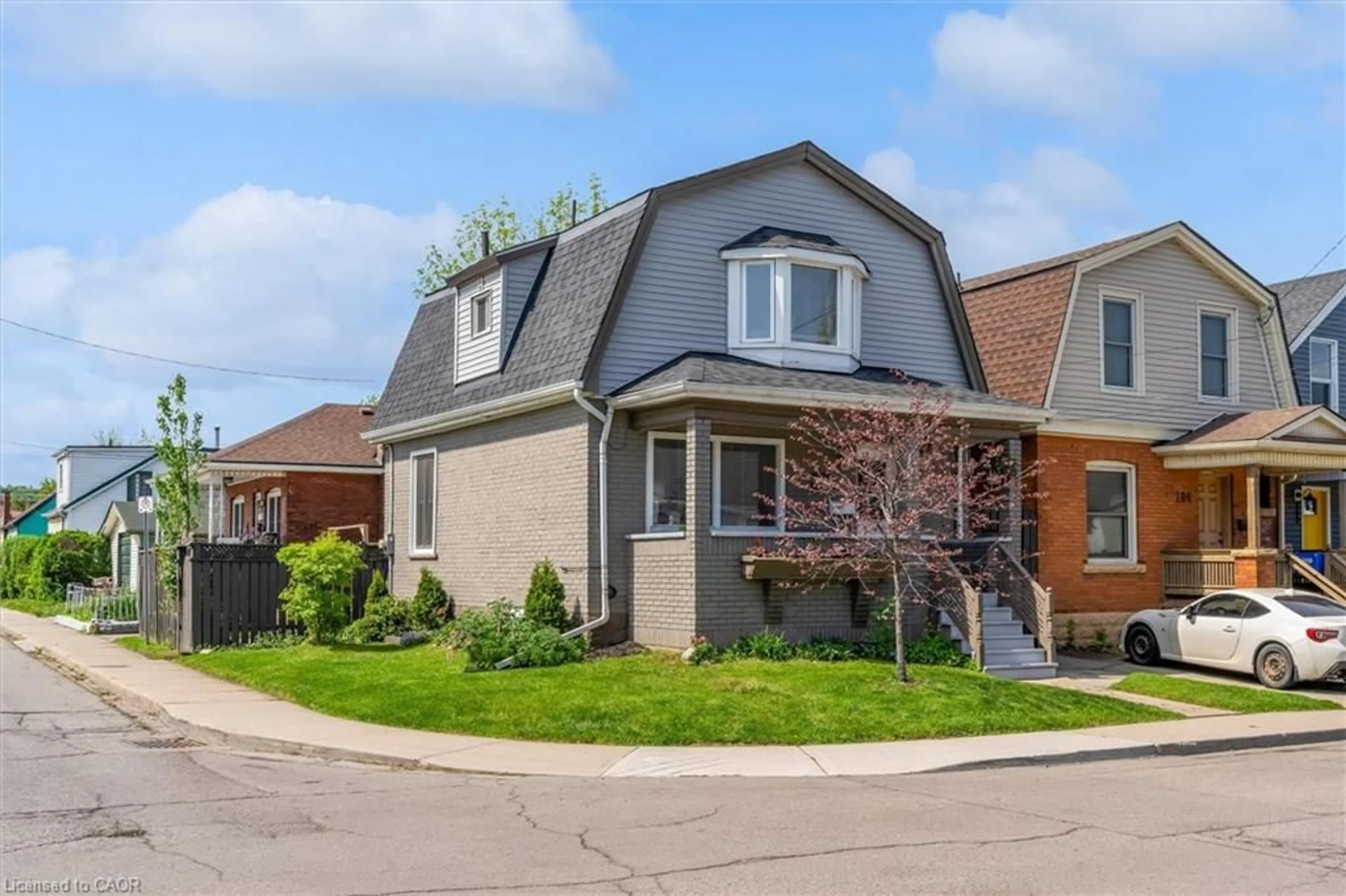 Home with brick exterior material, street for 196 Campbell Ave, Hamilton Ontario L8H 2G3