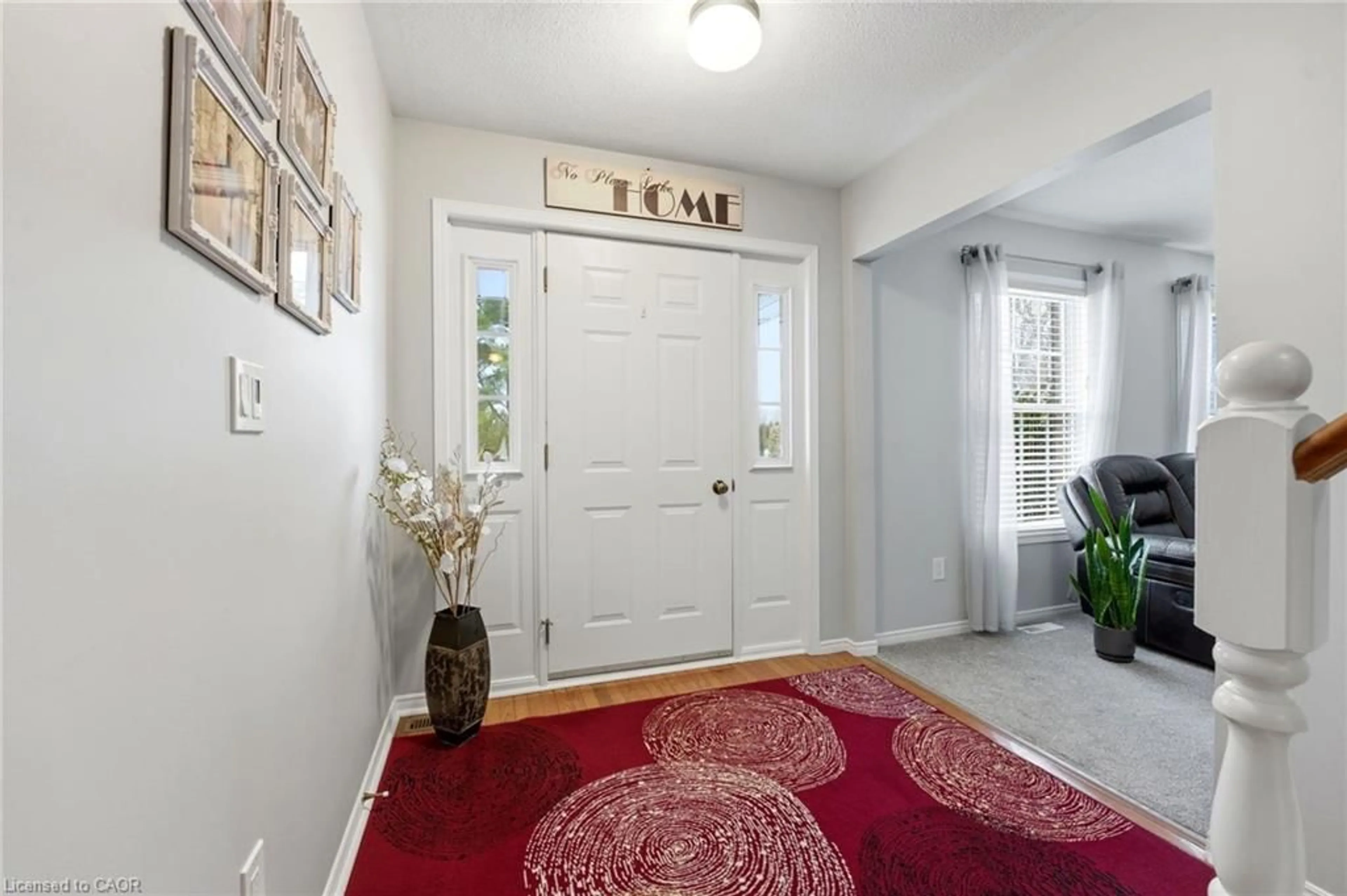 Indoor entryway for 10475 Plank Rd, Eden Ontario N0J 1H0