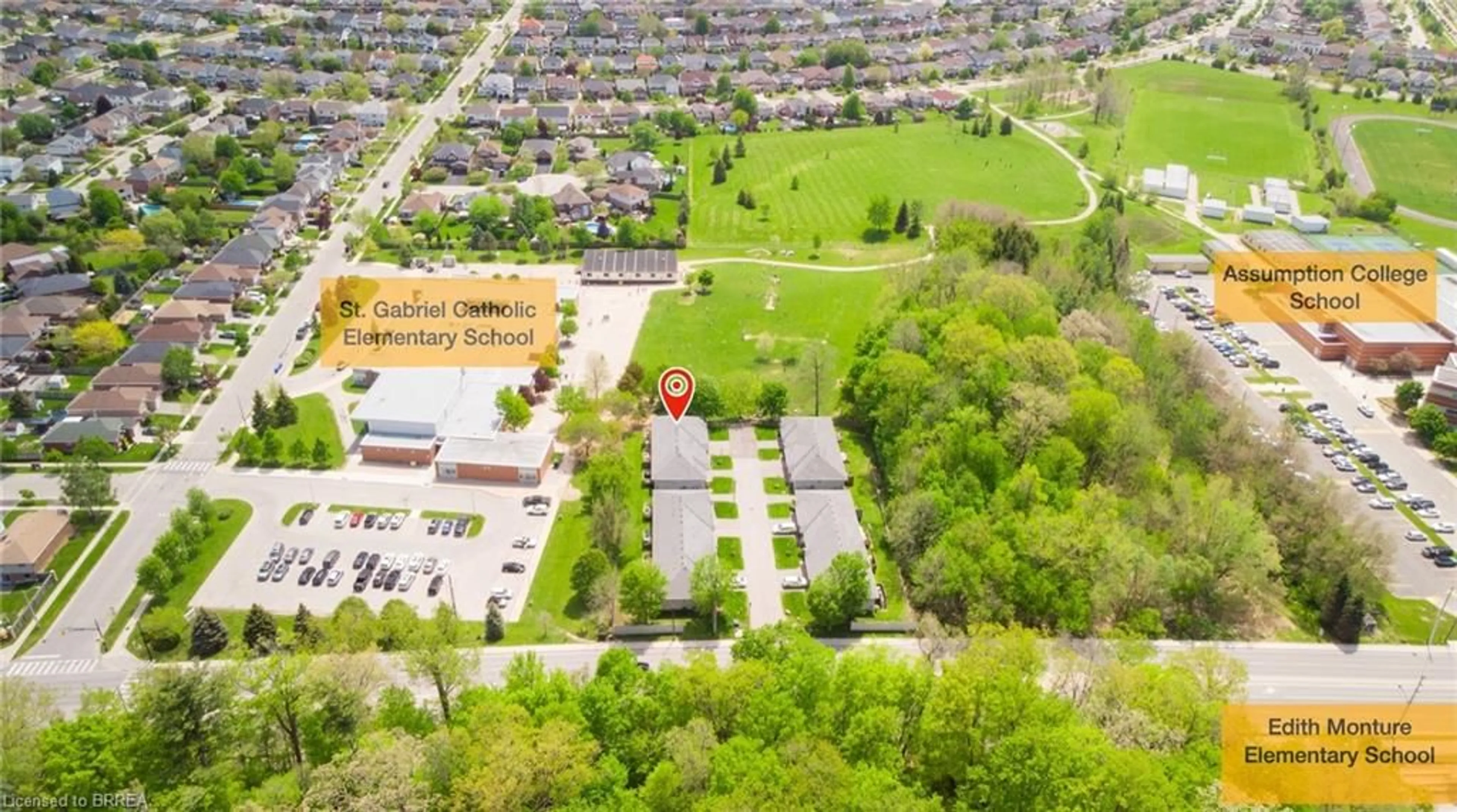 A pic from outside/outdoor area/front of a property/back of a property/a pic from drone, unknown for 219 Shellard Lane #8, Brantford Ontario N3T 0B8