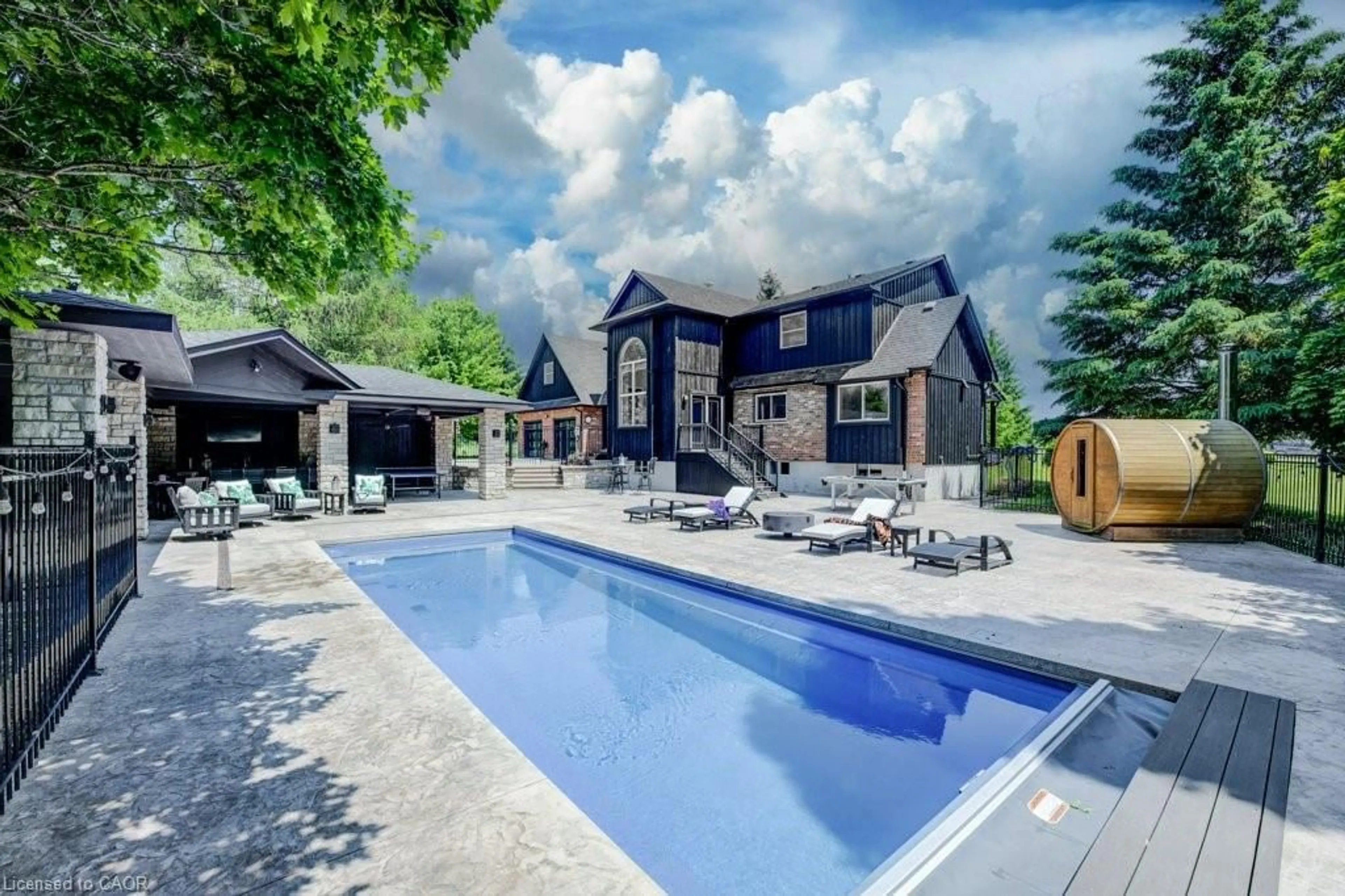 Pool for 8466 Sideroad 30, Rockwood Ontario N0B 2K0